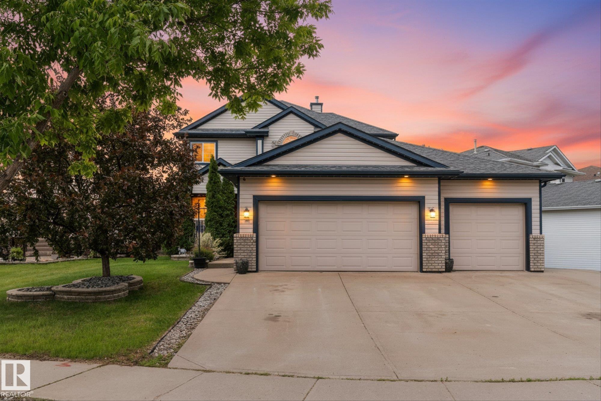 18 WOODBEND Way, E4493385, Alberta,