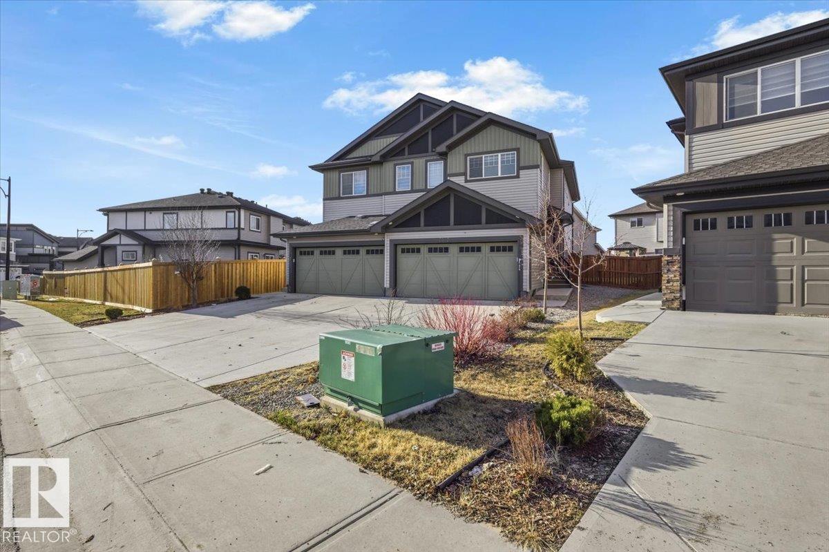 Fourth View of 9046 COOPER Link, Chappelle Area, Edmonton, Alberta, T6W 4A4