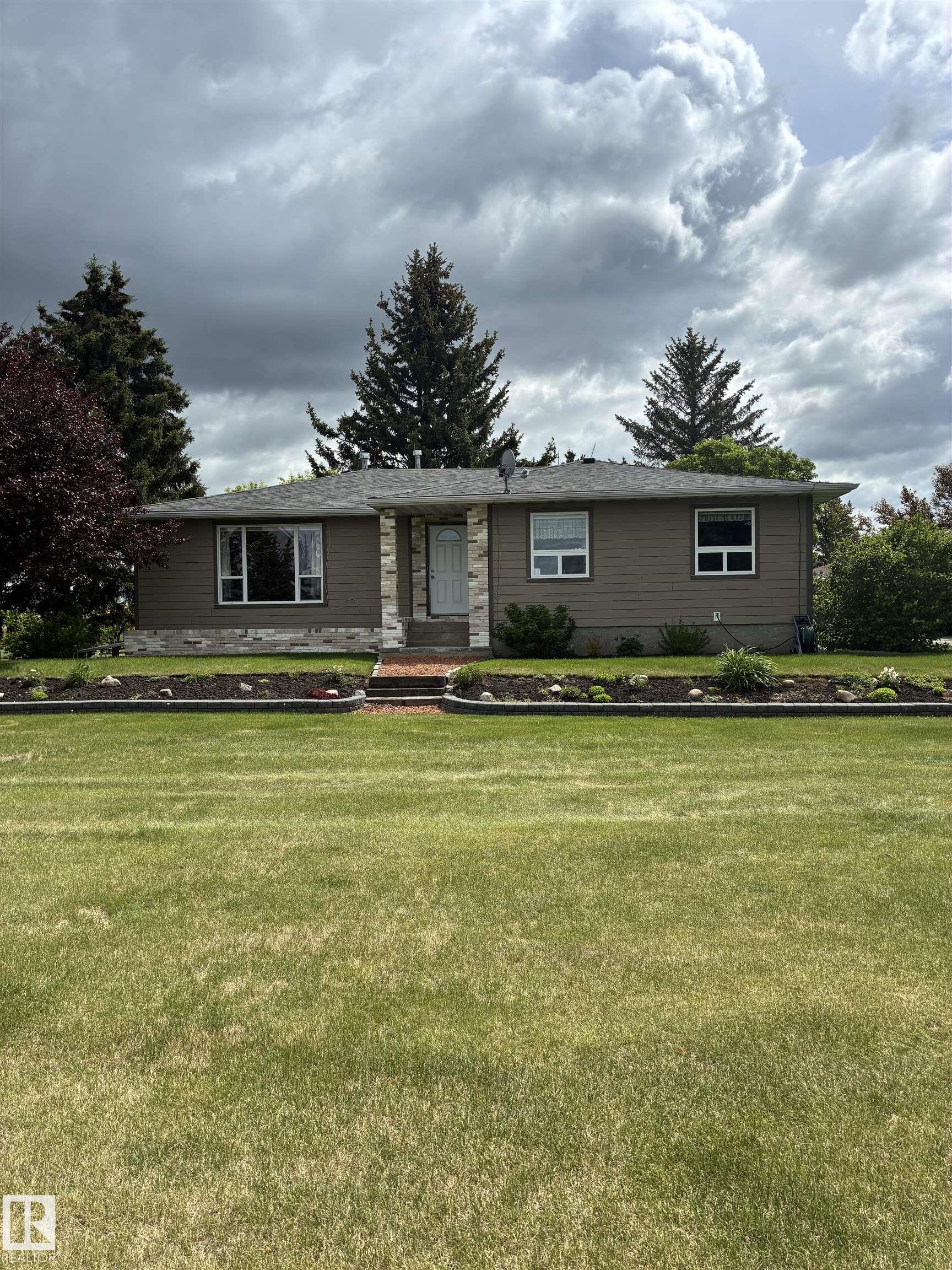 25055 Twp Rd 492, E4493623, Alberta,
