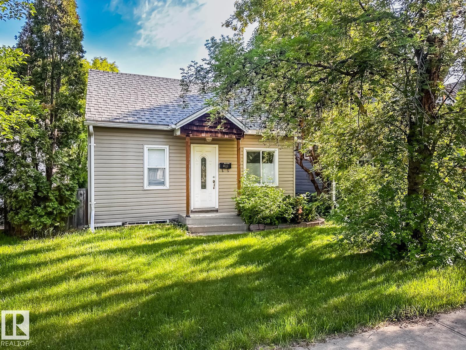 9612 74 Avenue, E4493879, Alberta,