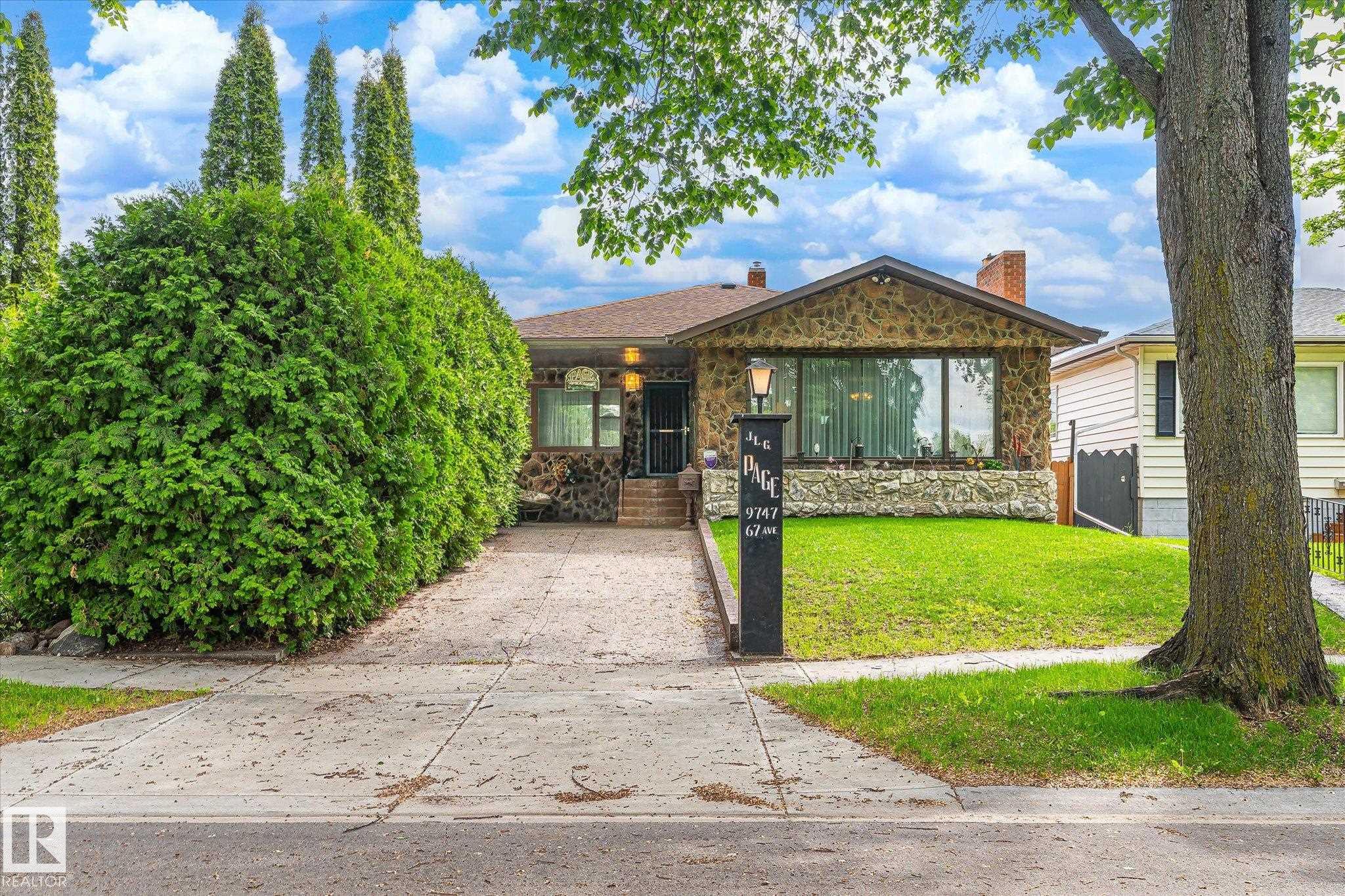 9747 67 Avenue, E4494012, Alberta,