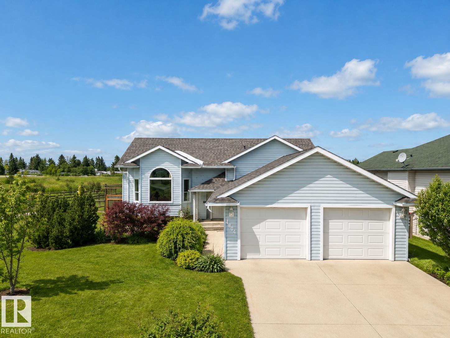 4804 45 Street, E4494043, Alberta,