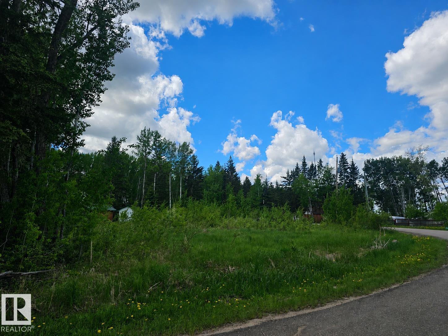 Second View of 201 15538 Old Trail, Bayview Beach (Lac La Biche County), Rural Lac La Biche County, Alberta, T0A 2C0