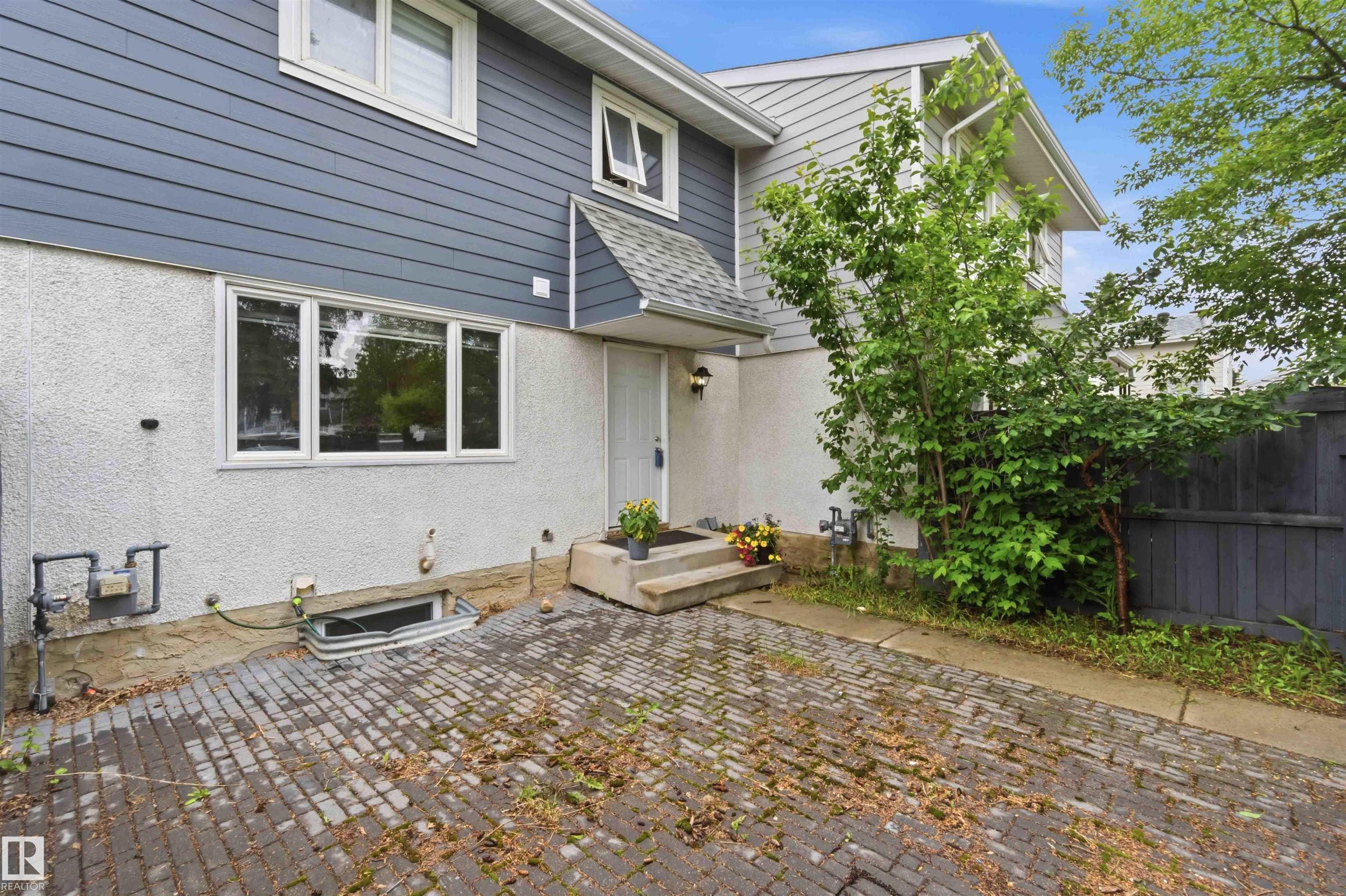 219 Callingwood Tw NW, E4494160, Alberta,