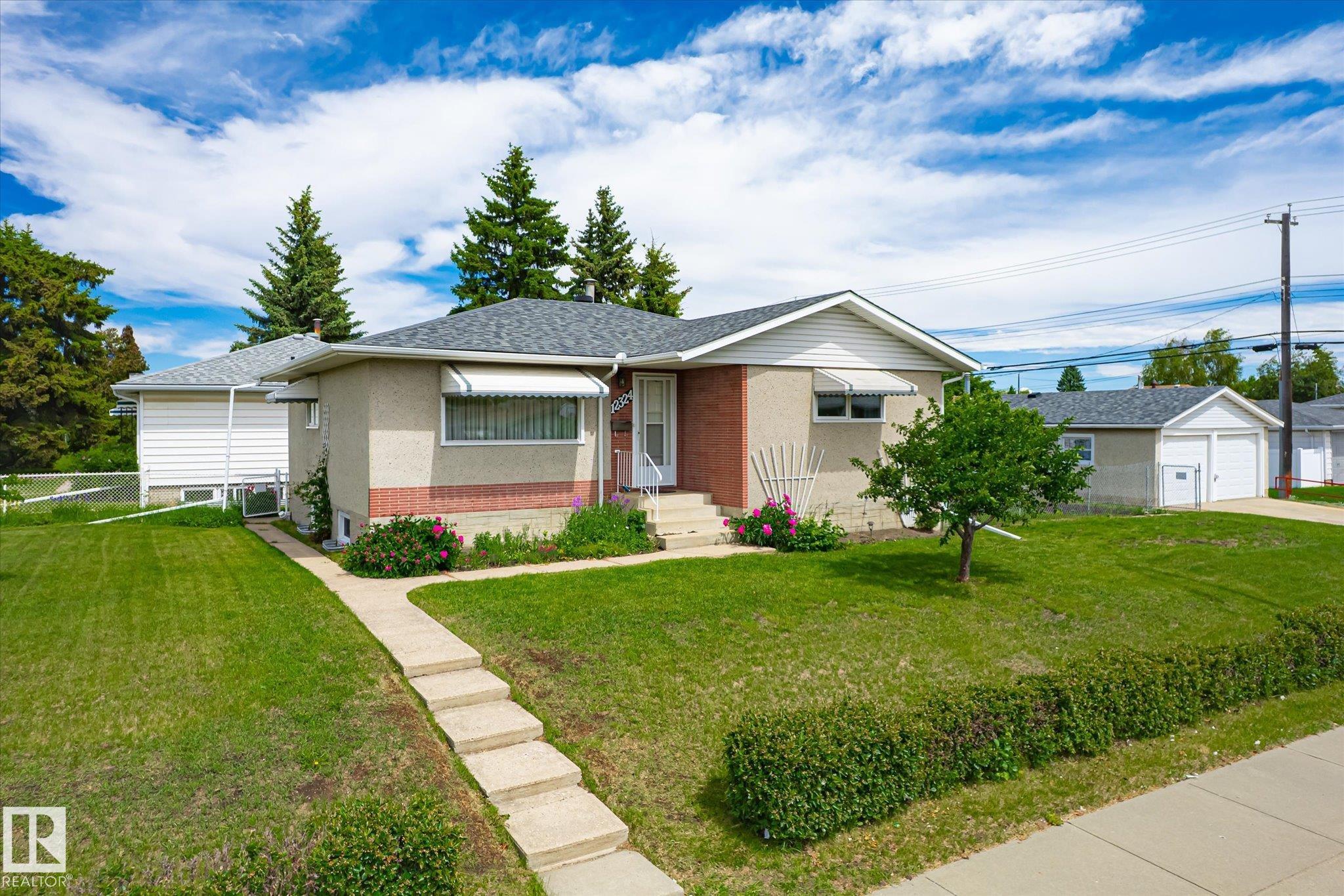 12324 133 Avenue, E4494178, Alberta,