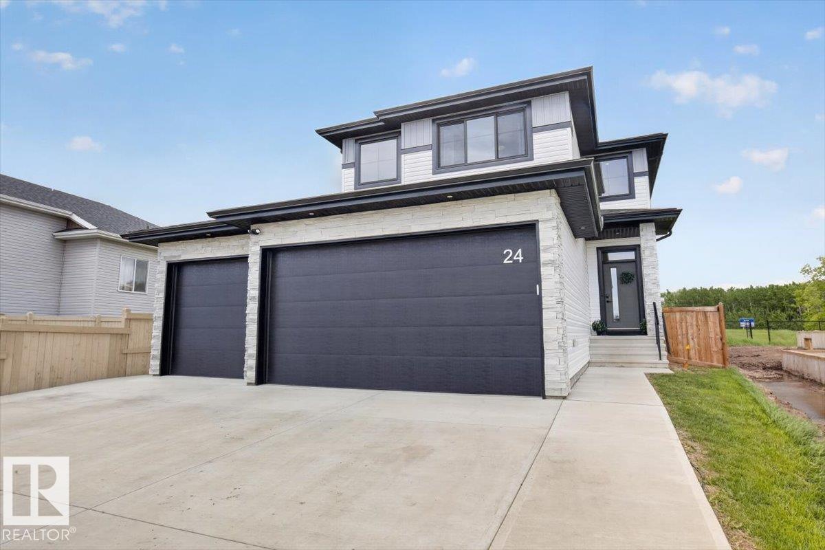 24 MAPLE Crescent, E4494210, Alberta,