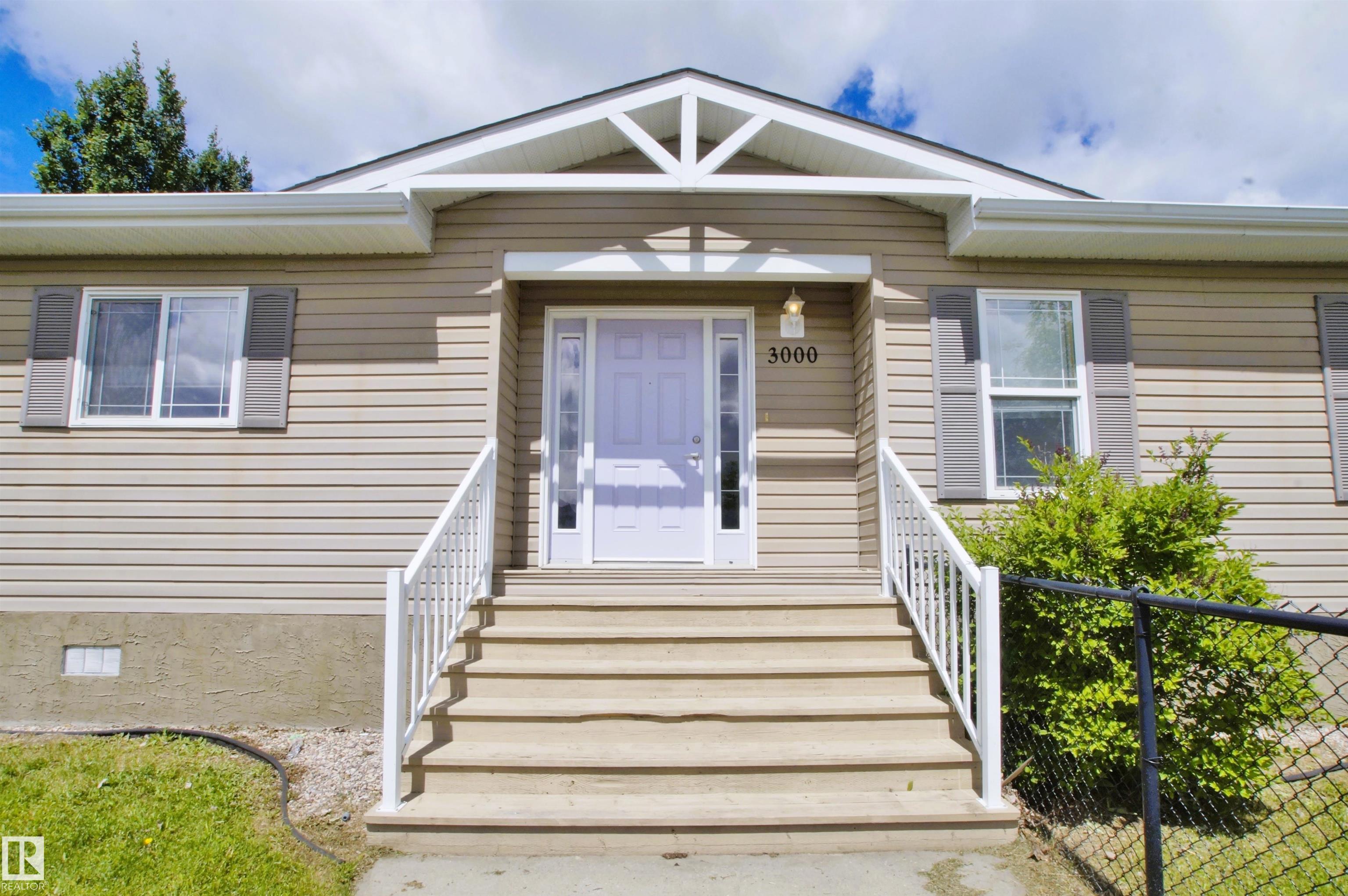 3000 Aspen Wynd, E4494222, Alberta,