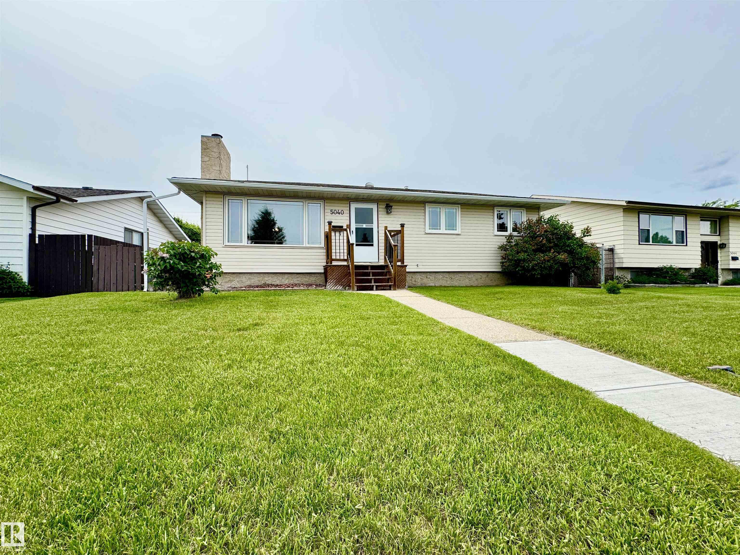 5040 47 Street, E4494964, Alberta,