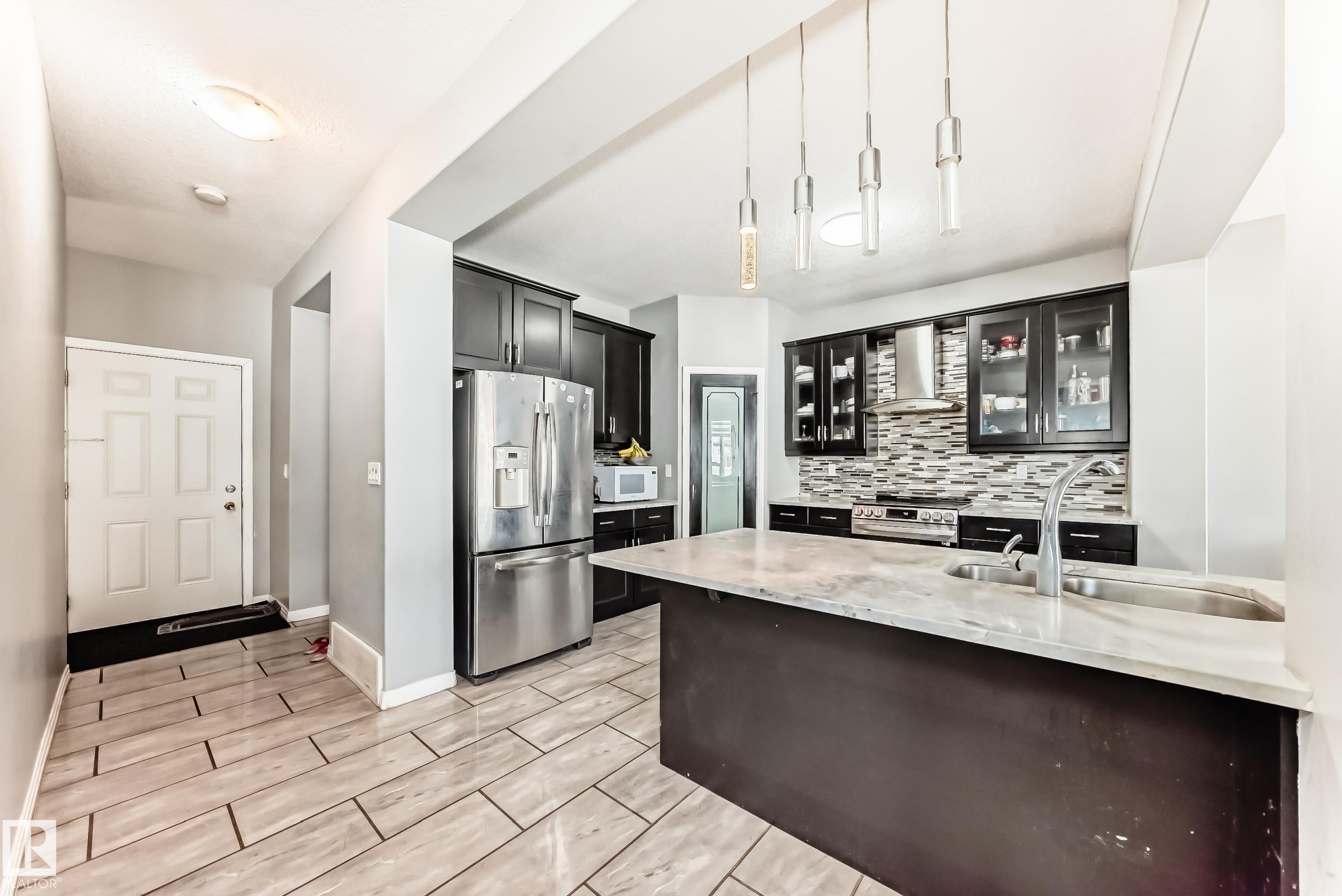 Fifth View of 16720 61 Street, McConachie Area, Edmonton, Alberta, T5Y 0W6