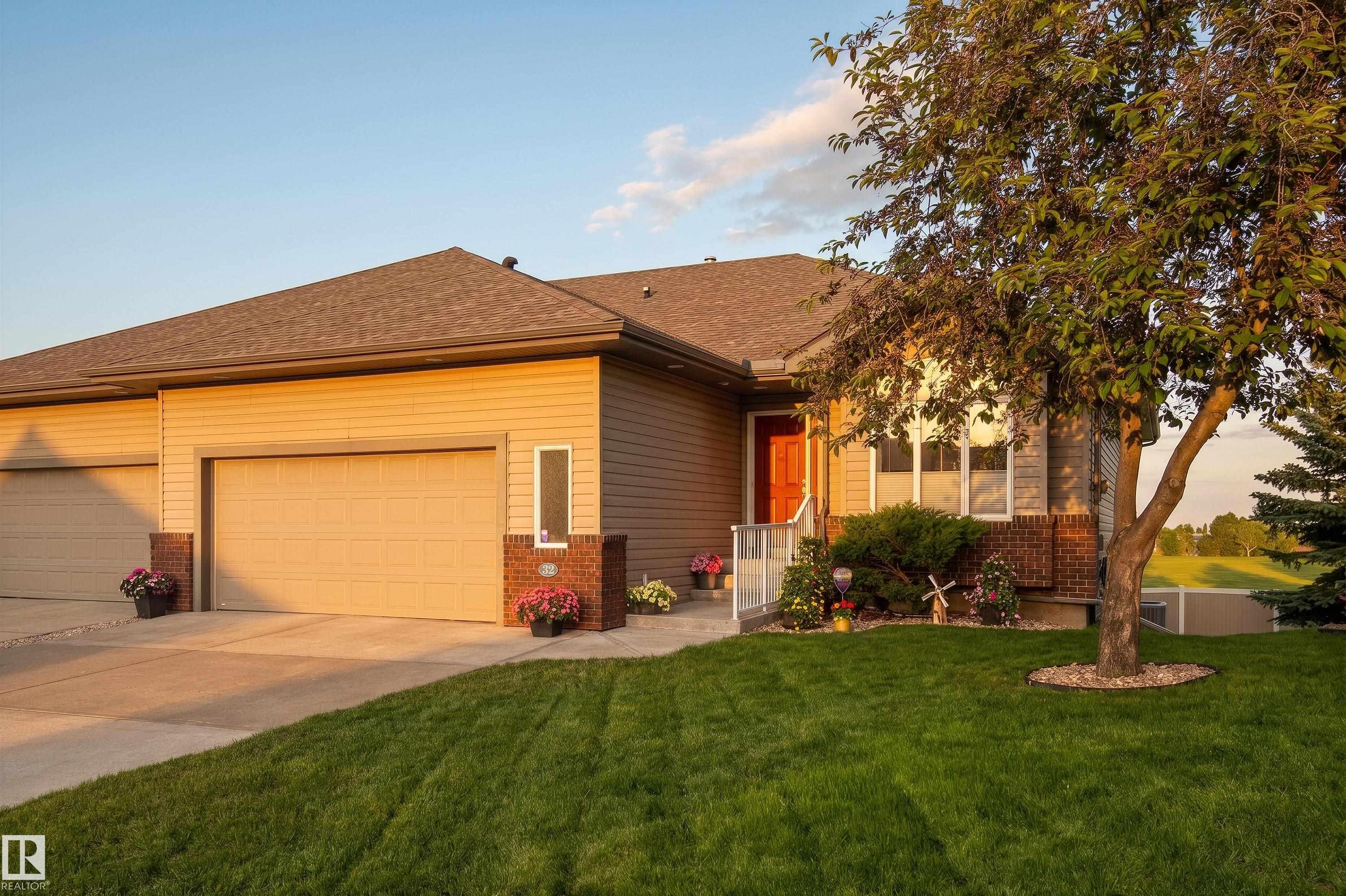32 18 Charlton Way, E4495040, Alberta,