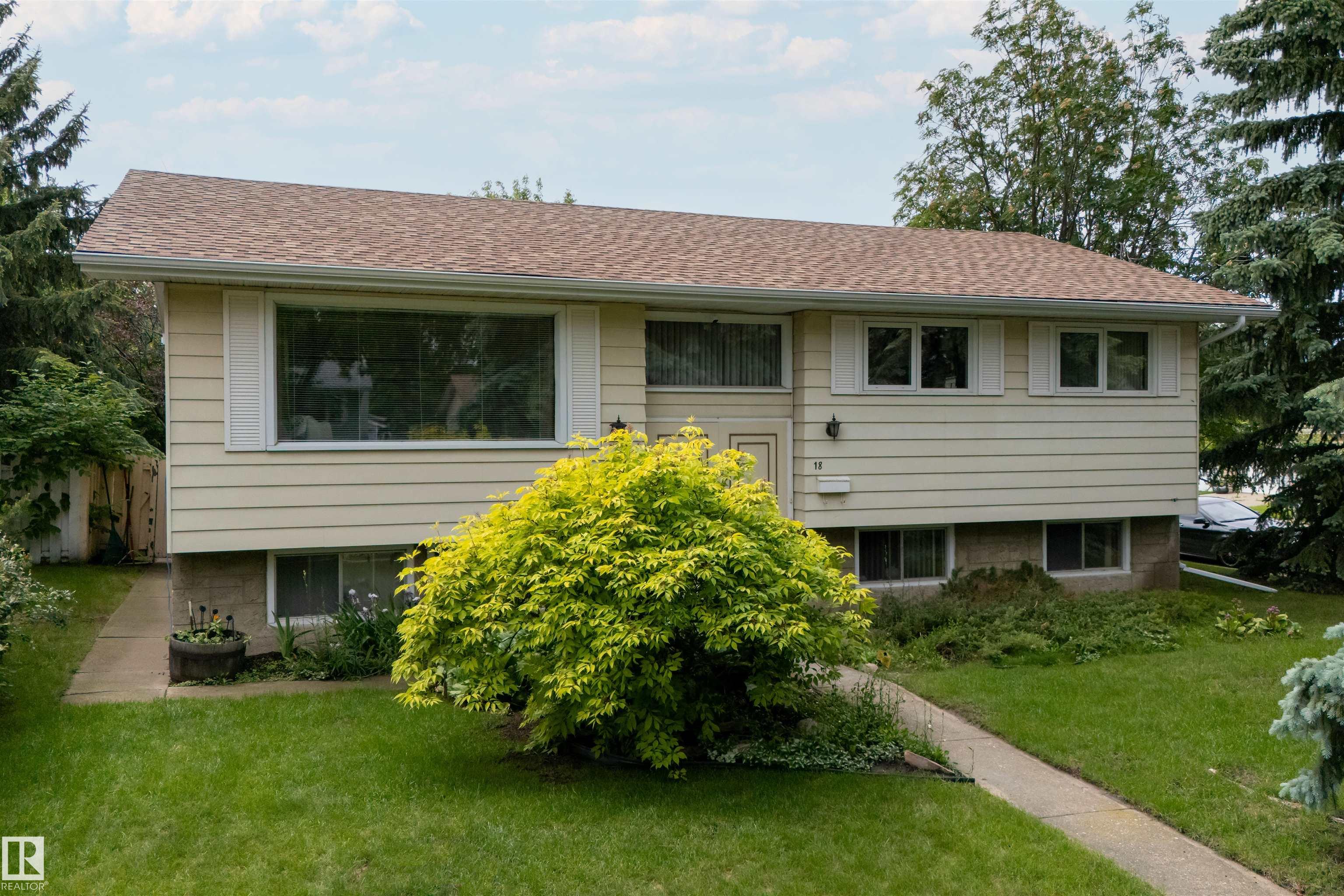 18 GLENBROOK Boulevard, E4495361, Alberta,