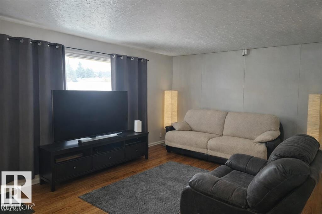 Second View of 13204 131A Avenue, Athlone, Edmonton, Alberta, T5L 3P2