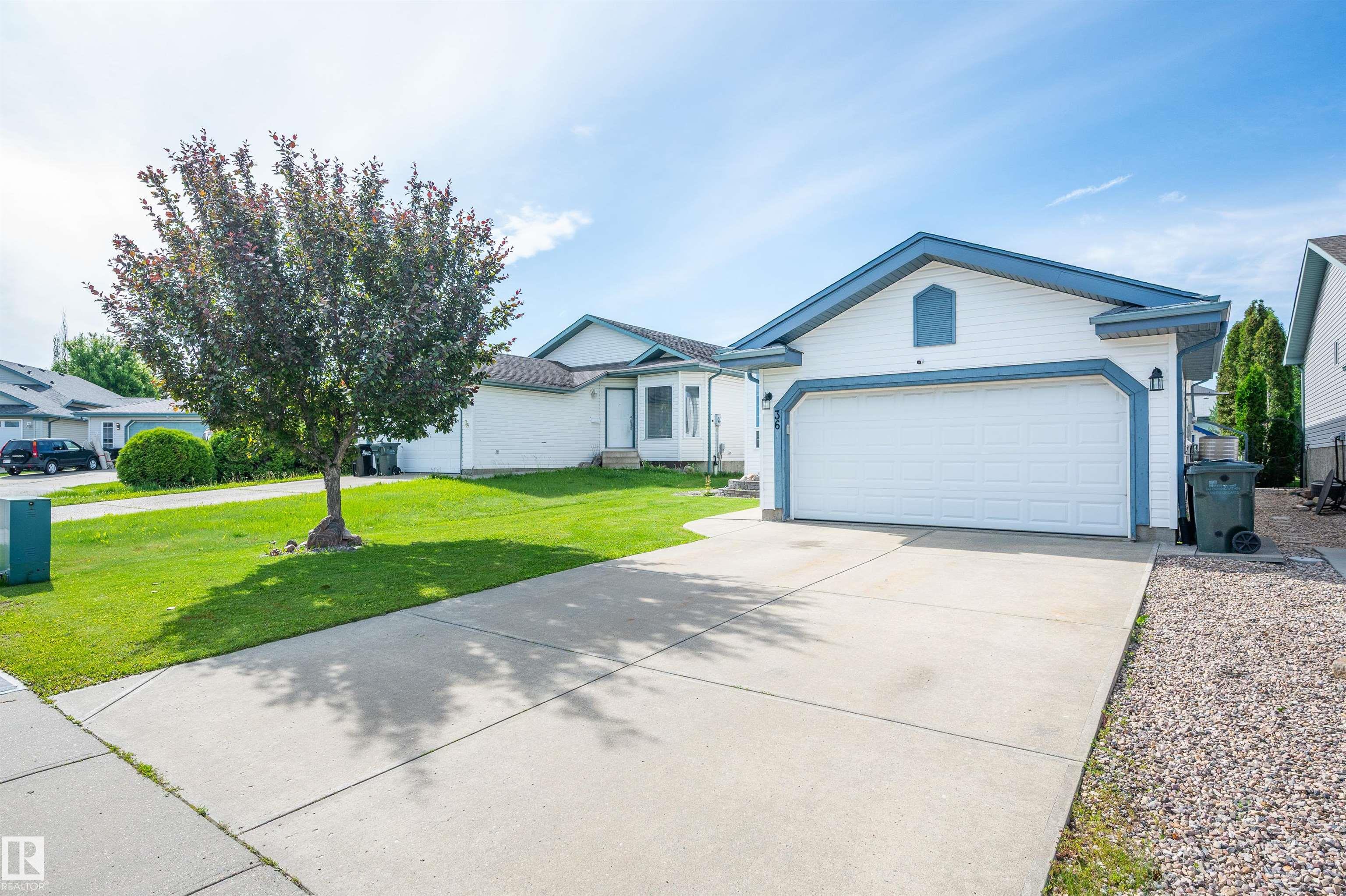 Second View of 36 DAWSON Crescent, Davidson Creek, Sherwood Park, Alberta, T8H 1Z6