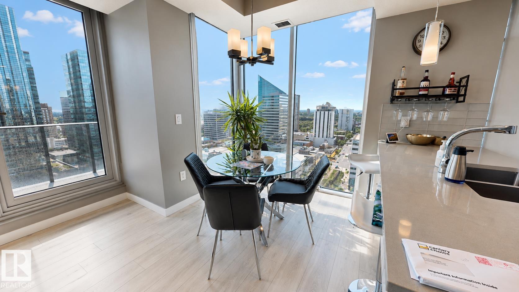 Fourth View of 1904 10180 103 Street, Downtown (Edmonton), Edmonton, Alberta, T5J 0L1