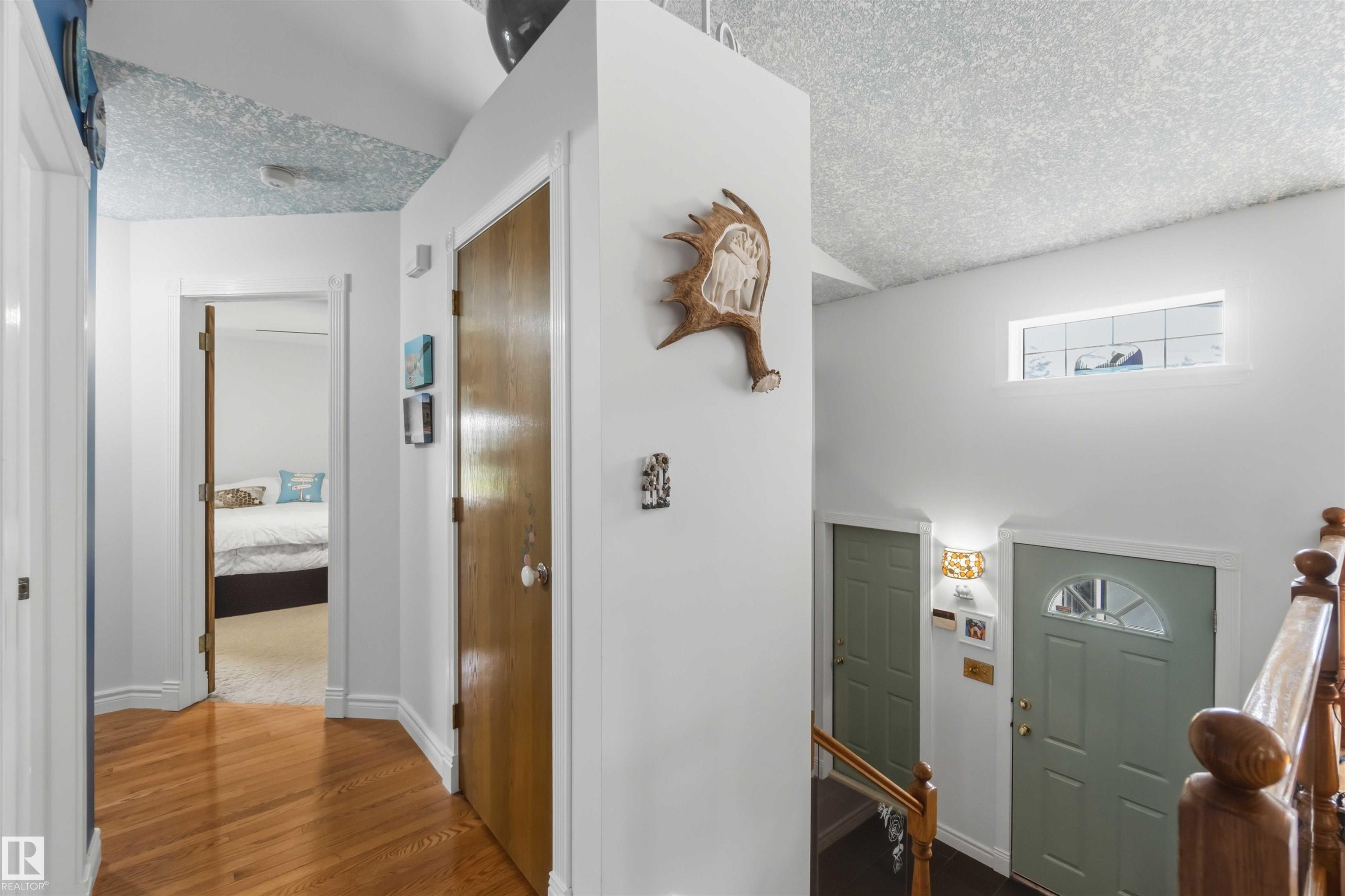 Third View of 205 52552 RGE ROAD 224, Sun Hill Estates, Rural Strathcona County, Alberta, T8A 4R7