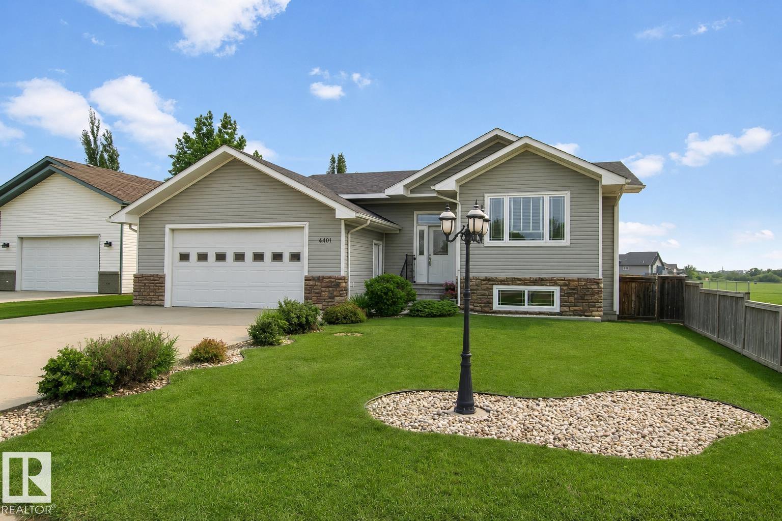 4401 39 Street, E4496474, Alberta,