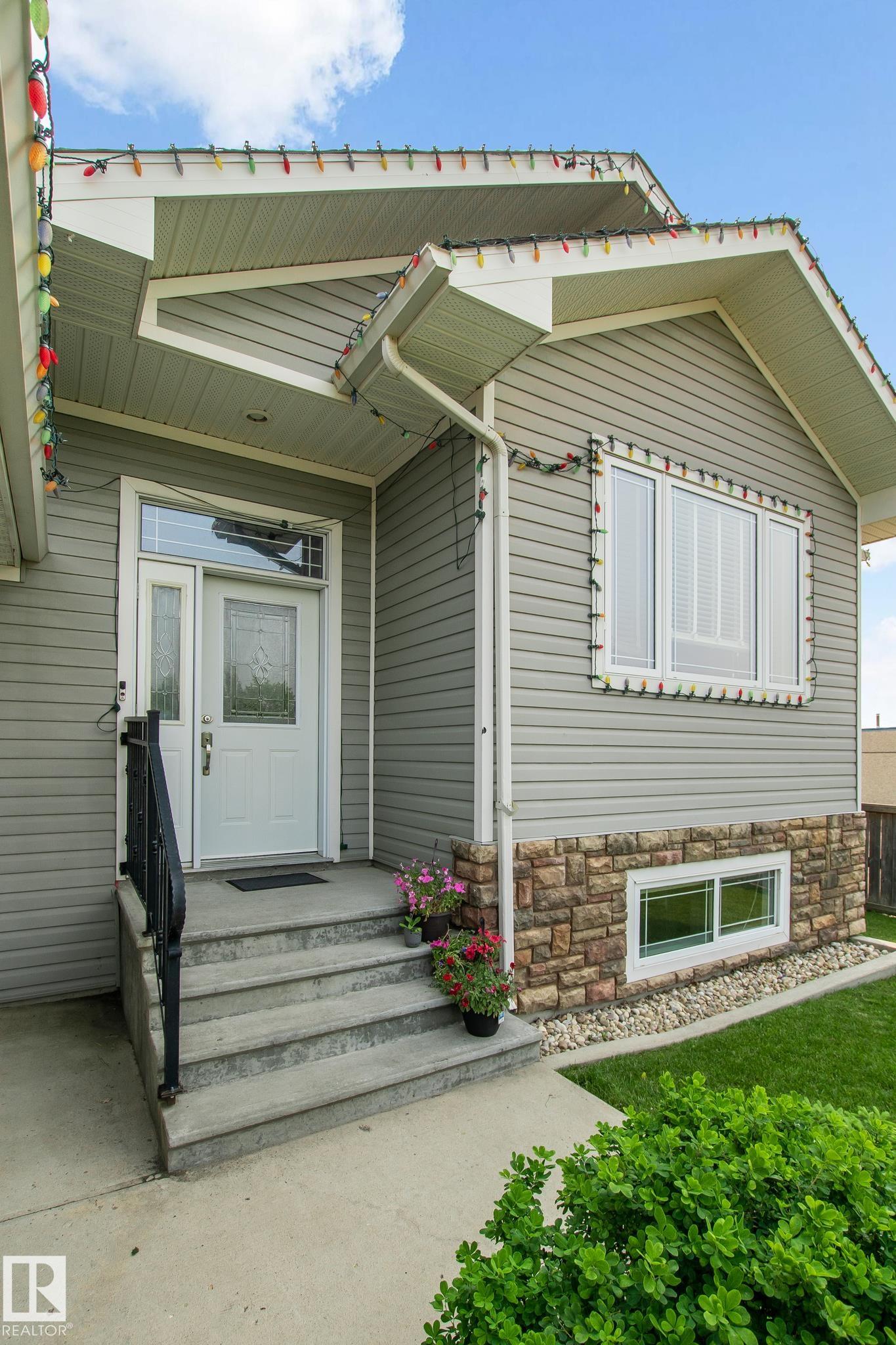 Third View of 4401 39 Street, Bonnyville, Bonnyville Town, Alberta, T9N 2P4