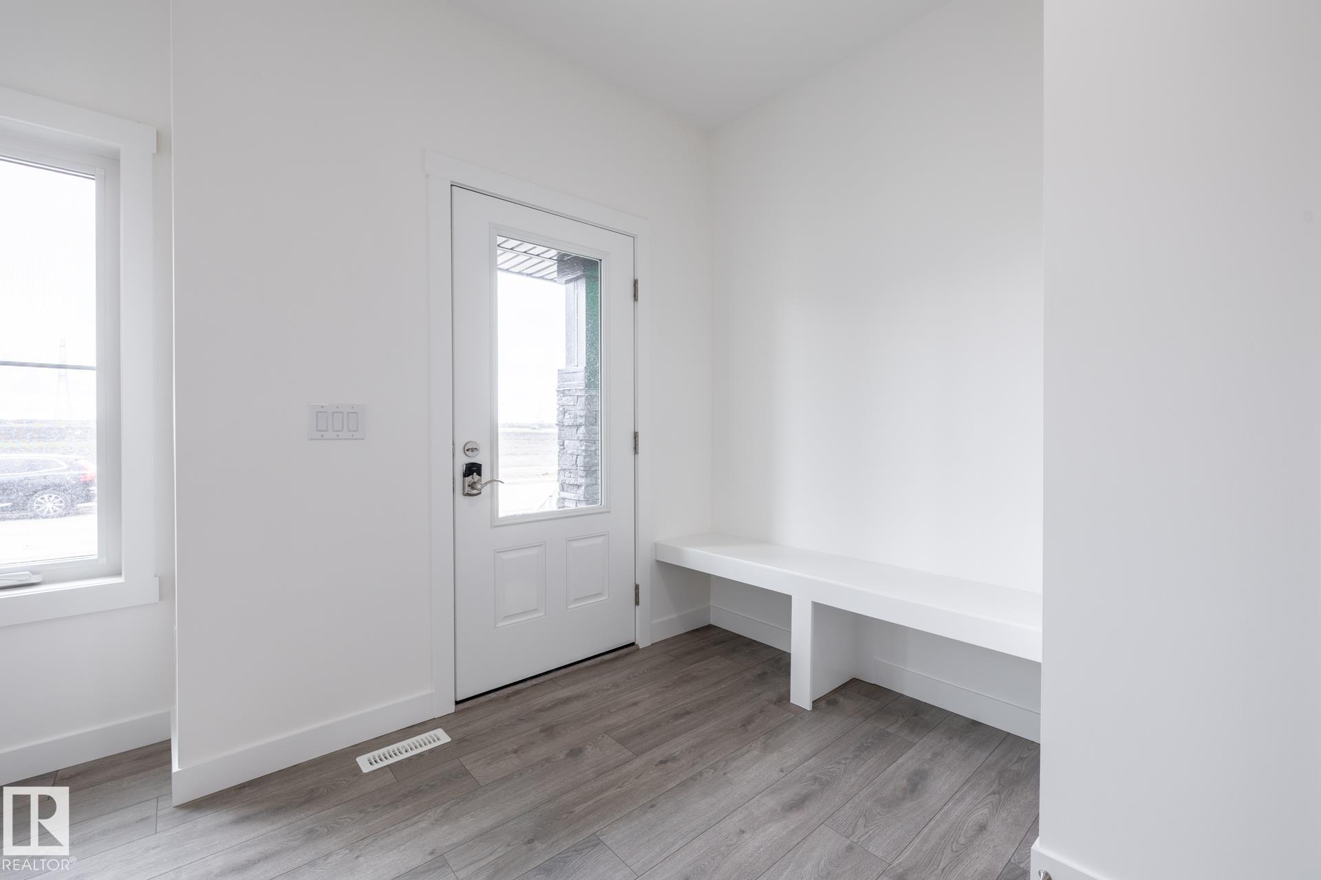Fourth View of 15643 2 Street, Quarry Ridge, Edmonton, Alberta, T5Y 6K8