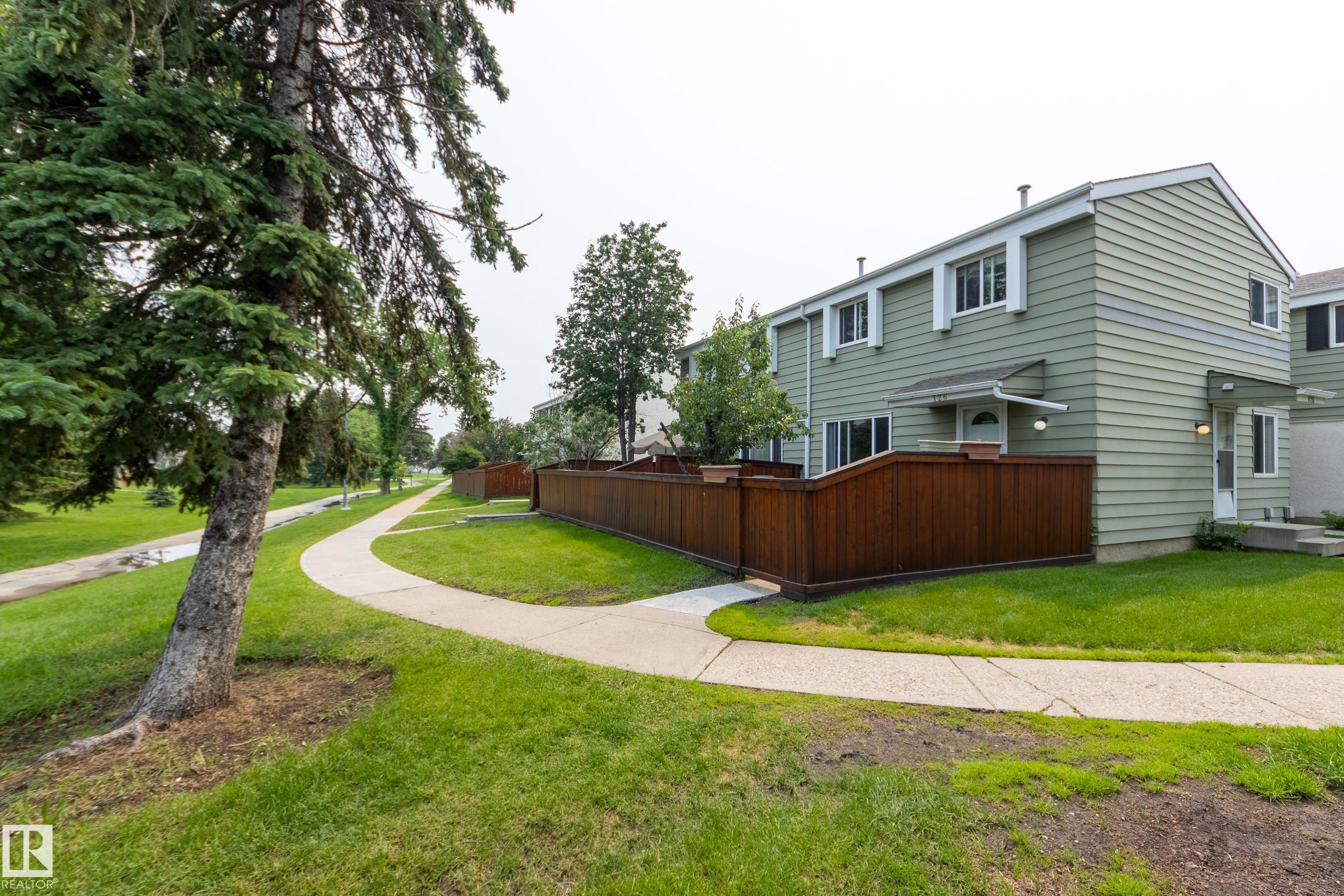 126 PRIMROSE GARDENS Gardens, E4496716, Alberta,