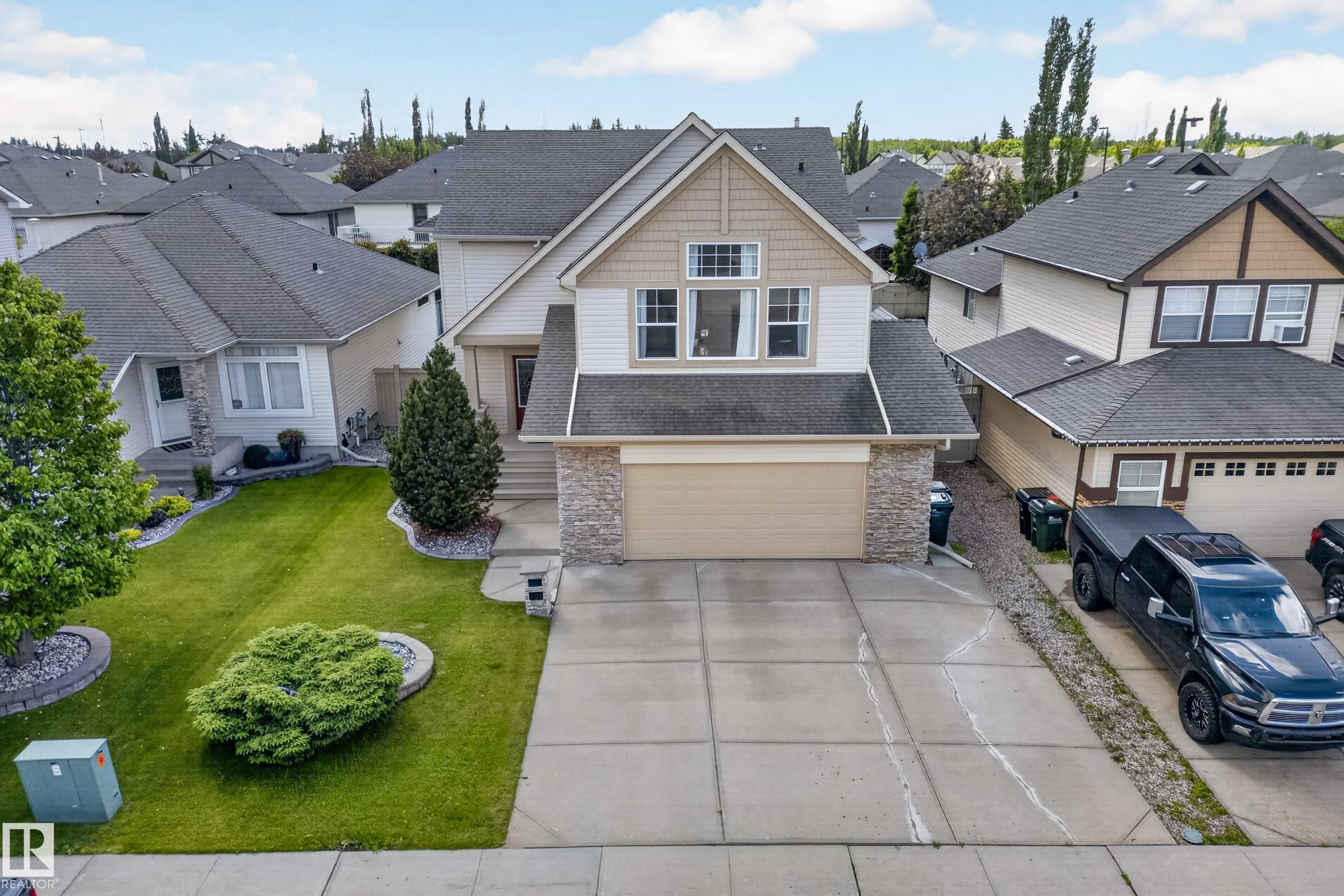 101 RIDGEBROOK Close, E4496899, Alberta,