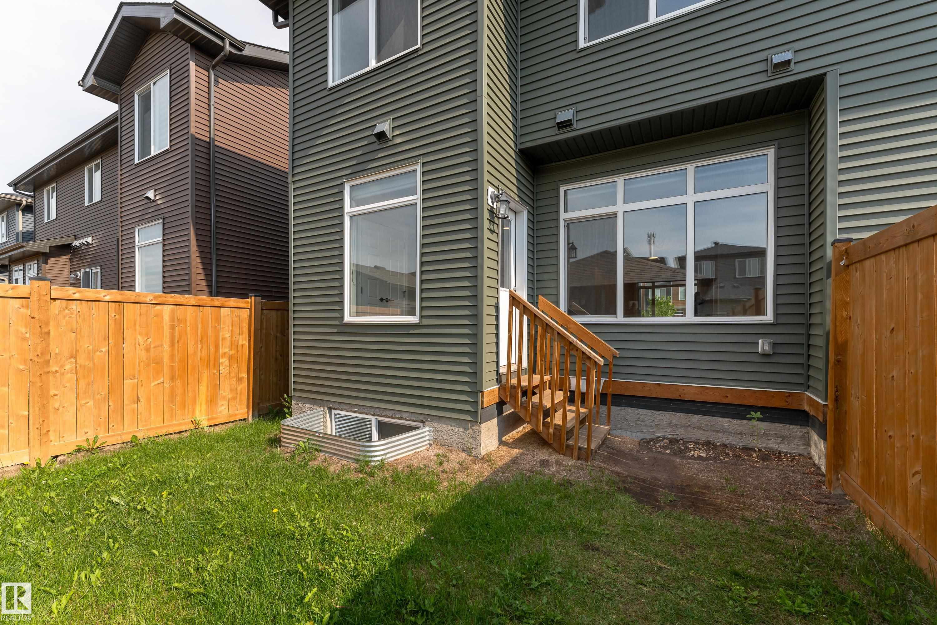 Third View of 1457 KESWICK Drive, Keswick, Edmonton, Alberta, T6W 4Y8