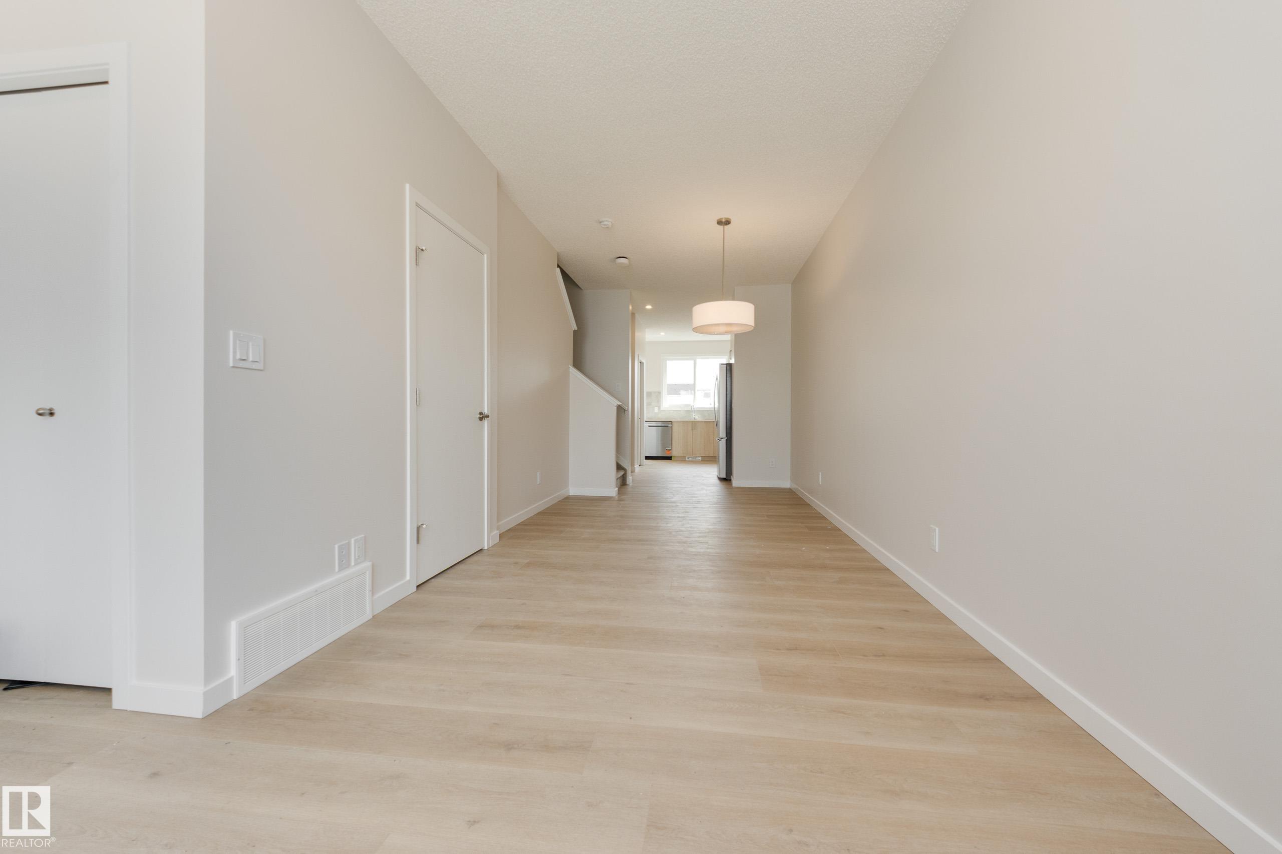 Fifth View of 311 173 Avenue, Marquis, Edmonton, Alberta, T5Y 4K7