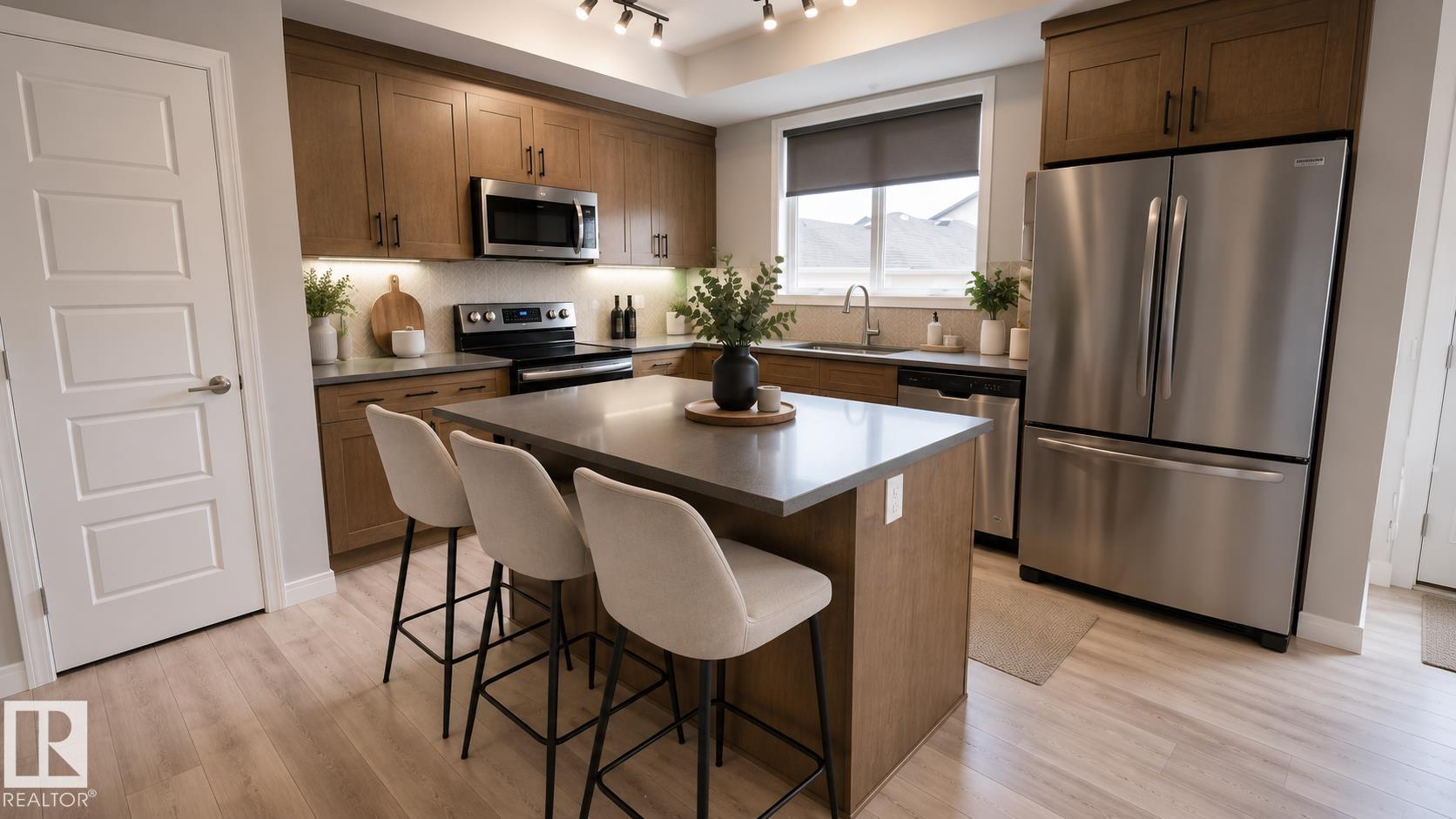 Fifth View of 8145 CHAPPELLE Way, Chappelle Area, Edmonton, Alberta, T6W 3L7