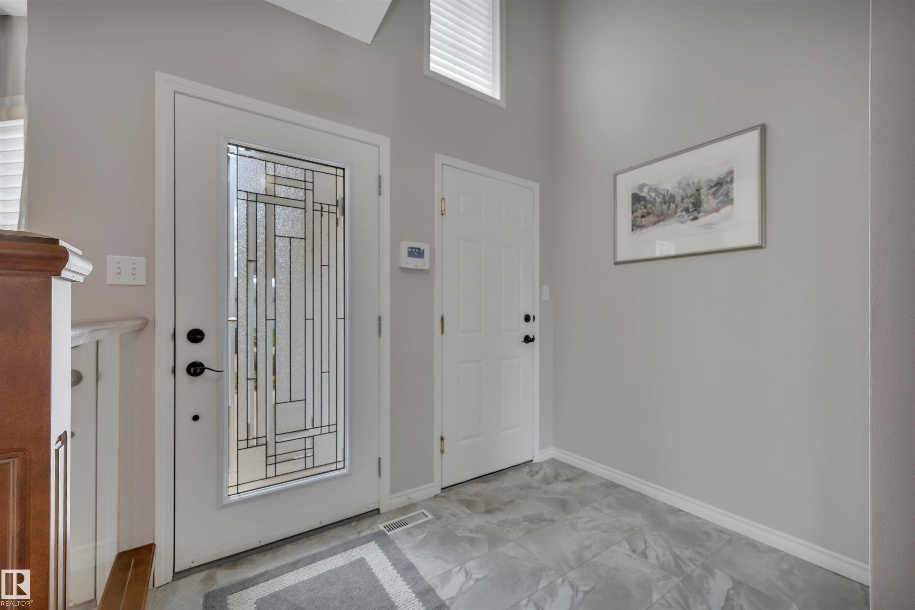 Fifth View of 117 HOLLICK-KENYON Way, Hollick-Kenyon, Edmonton, Alberta, T5Y 2T4
