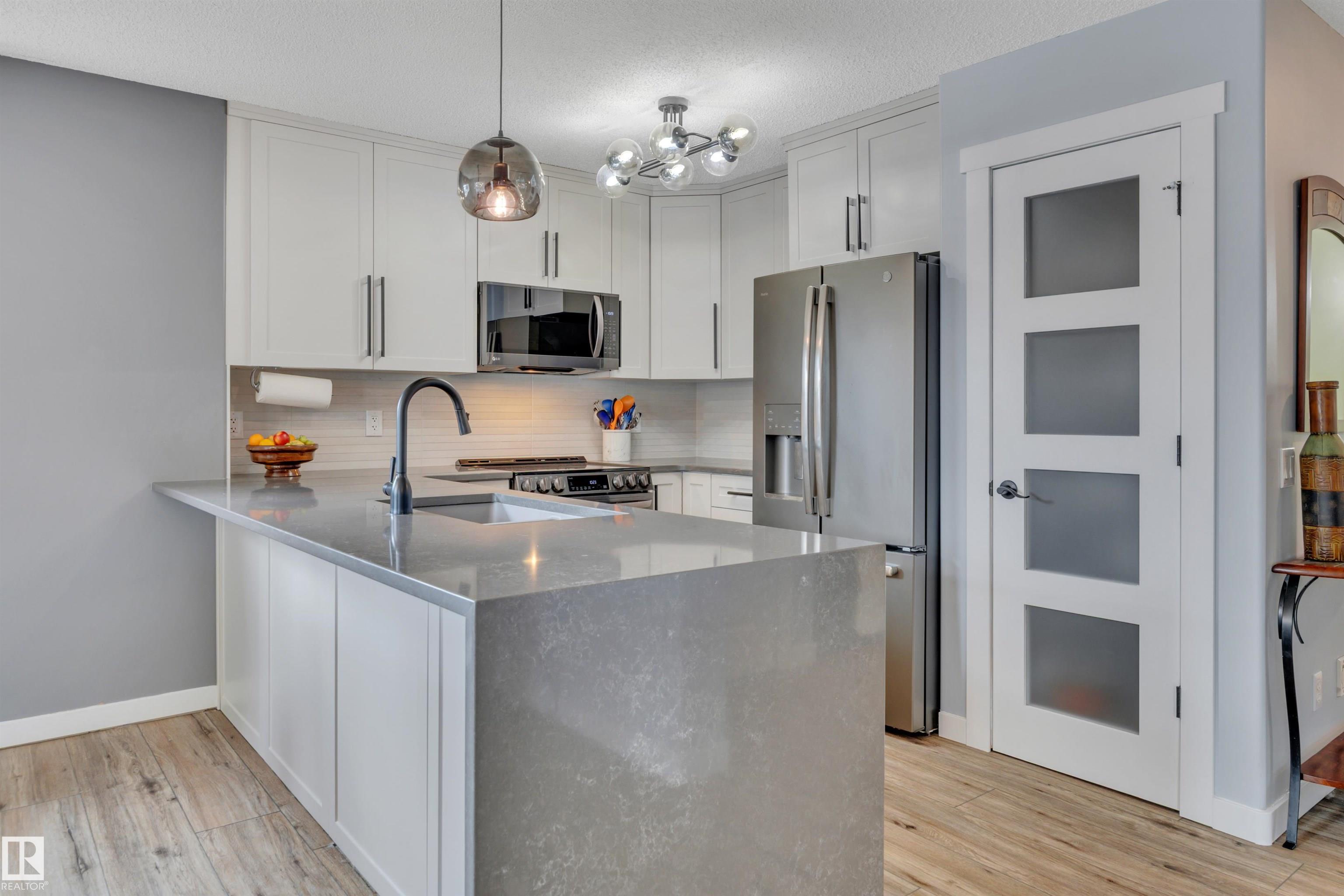 78 BIRCHMONT Crescent, E4497342, Alberta,