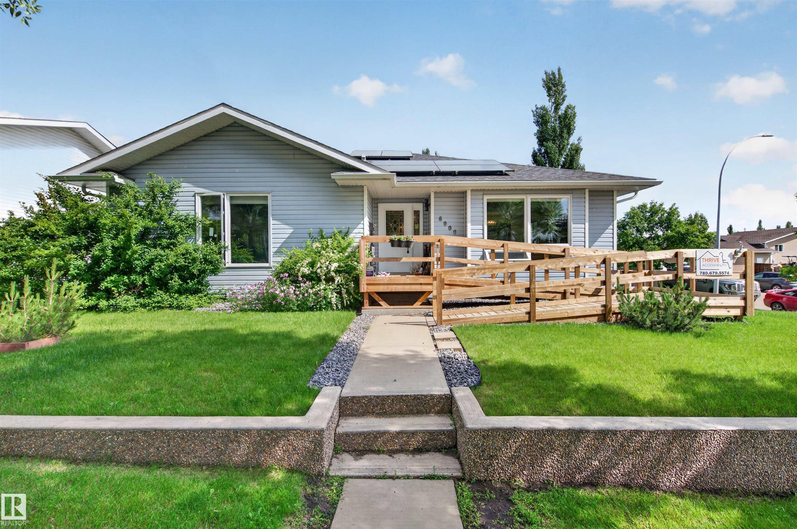 6000 54 Avenue, E4497378, Alberta,