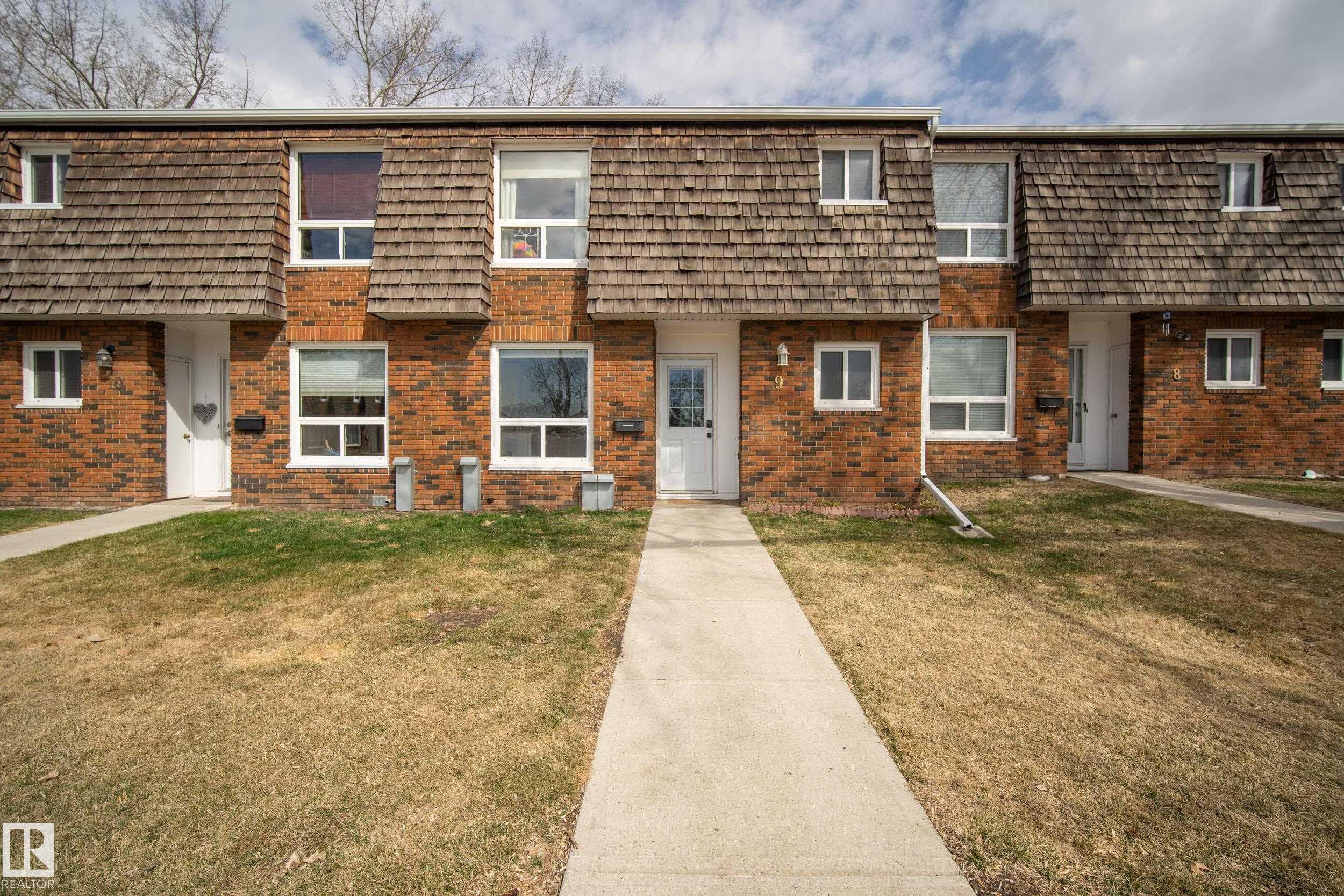 9 GREAT Oaks, E4497412, Alberta,