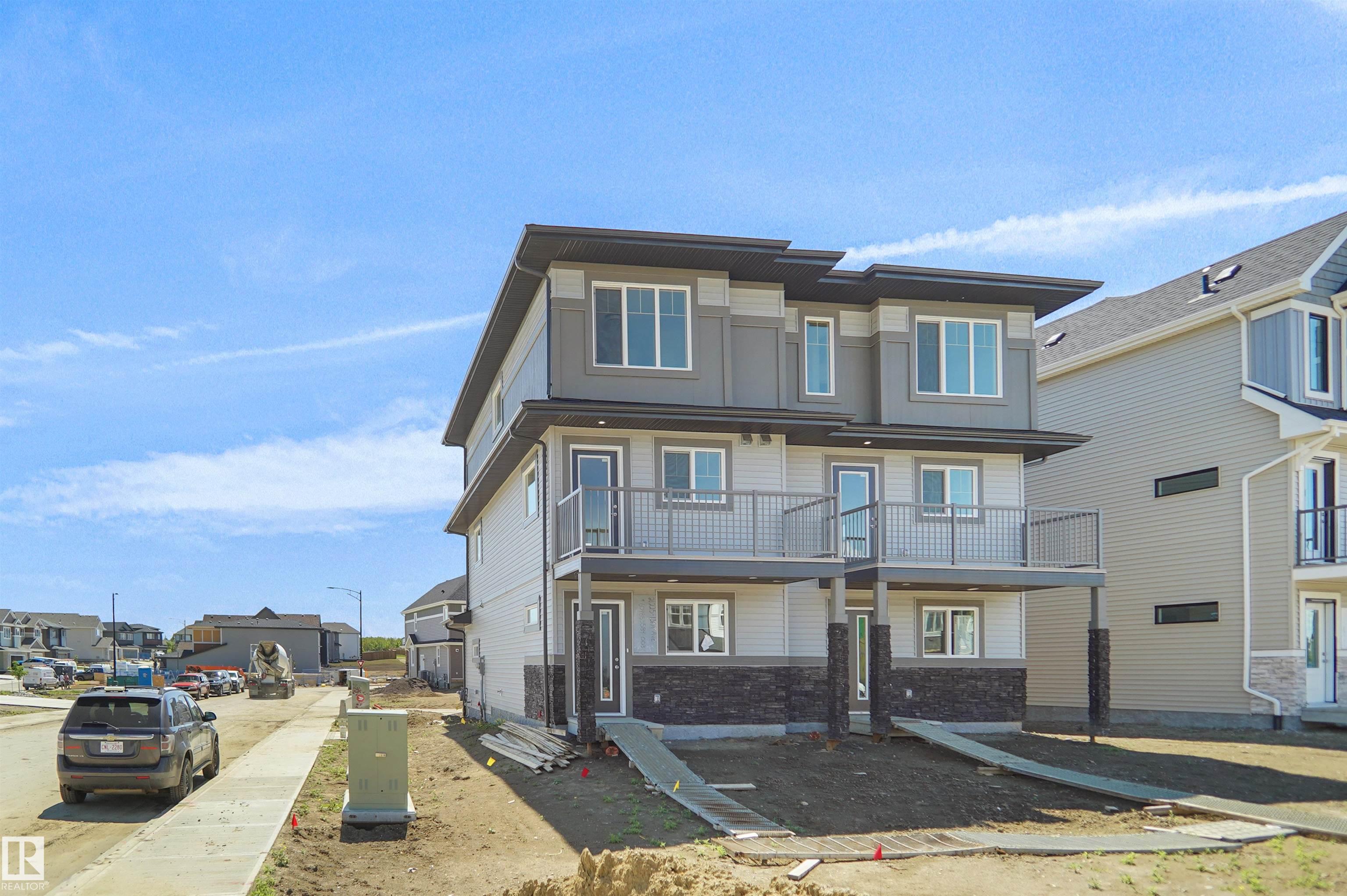 Second View of 21225 131A Avenue, Trumpeter Area, Edmonton, Alberta, T5S 0T7