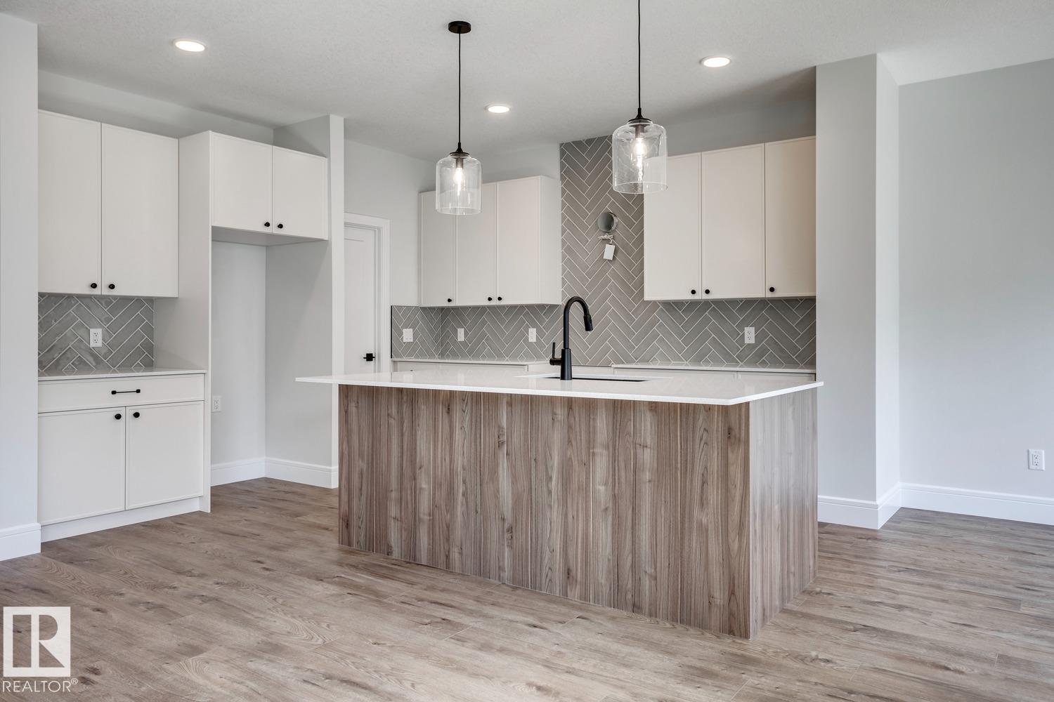 13 SCORIA Wynd, E4497442, Alberta,