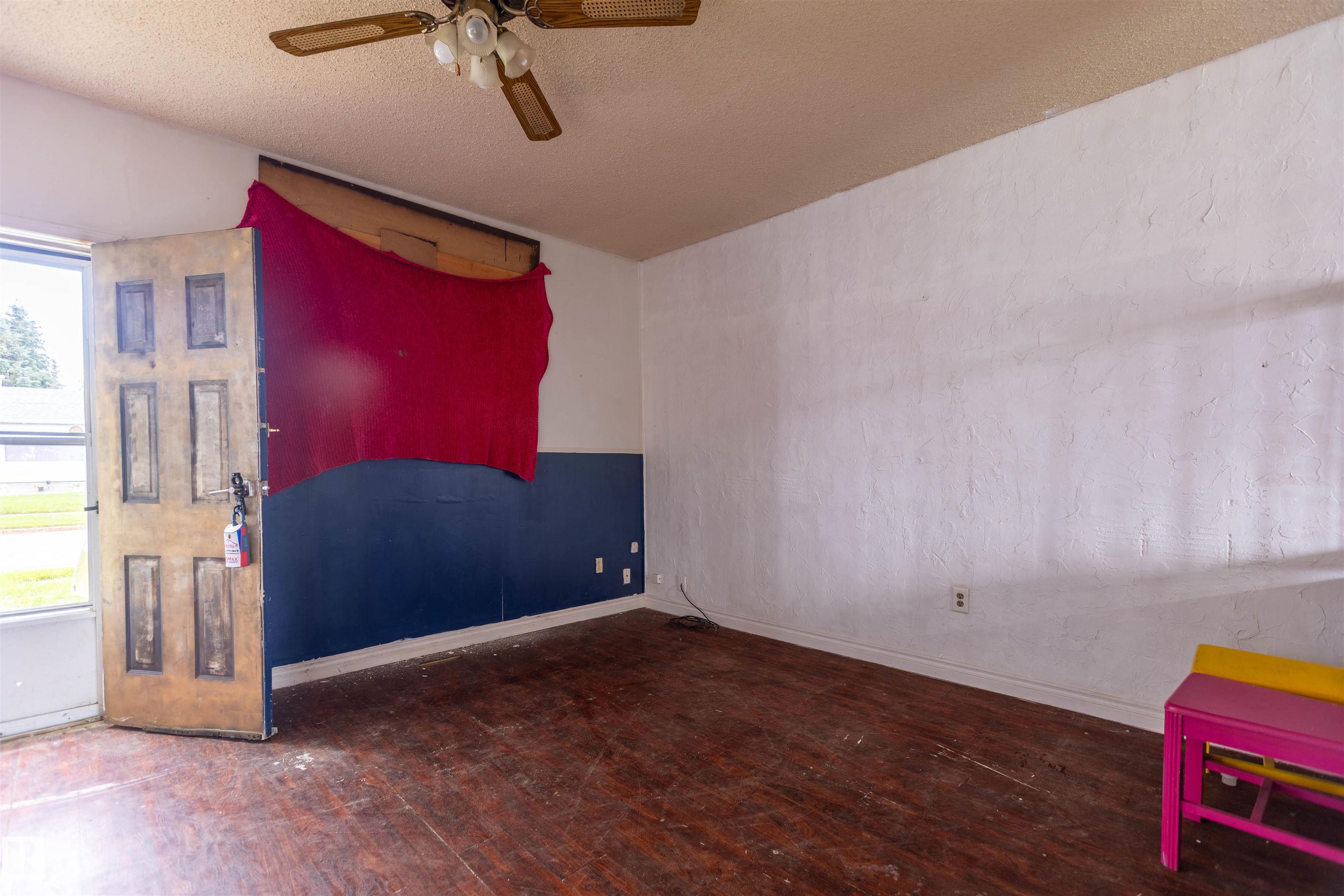 Third View of 5016 49 Street, Legal, Legal, Alberta, T0G 1L0
