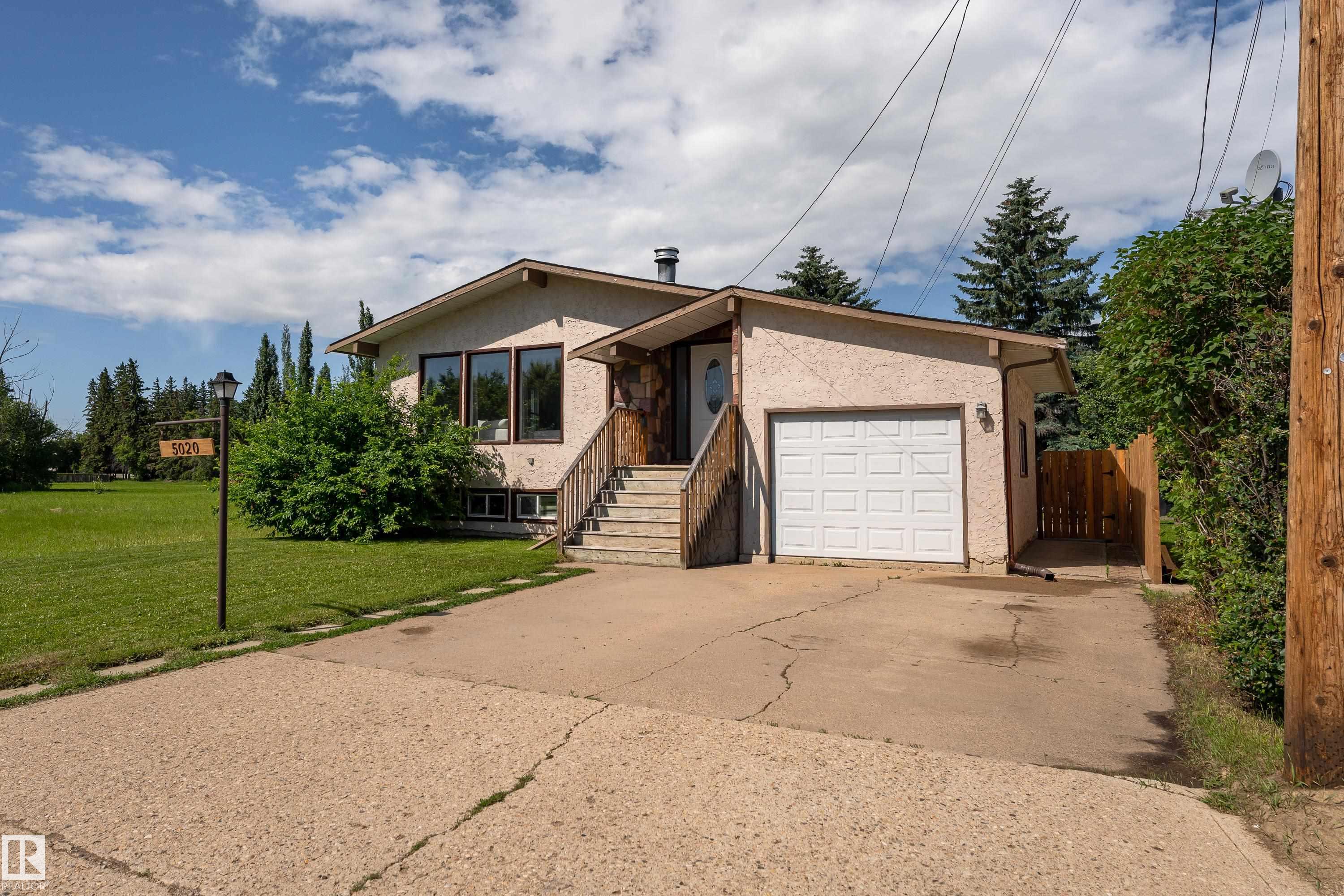 Second View of 5020 51 Street, Calmar, Calmar, Alberta, T0C 0V0