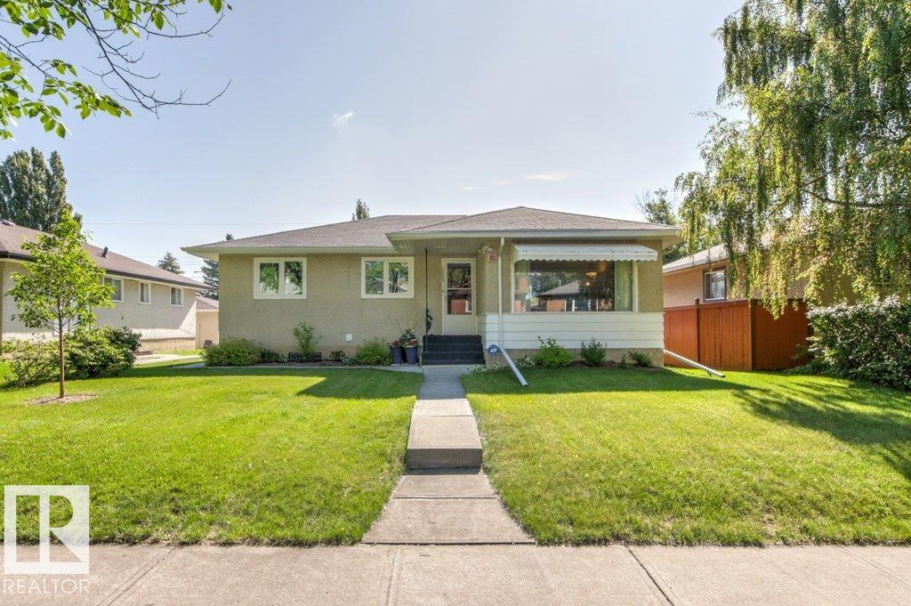 Second View of 10235 74 Street, Terrace Heights (Edmonton), Edmonton, Alberta, T6A 2Y2