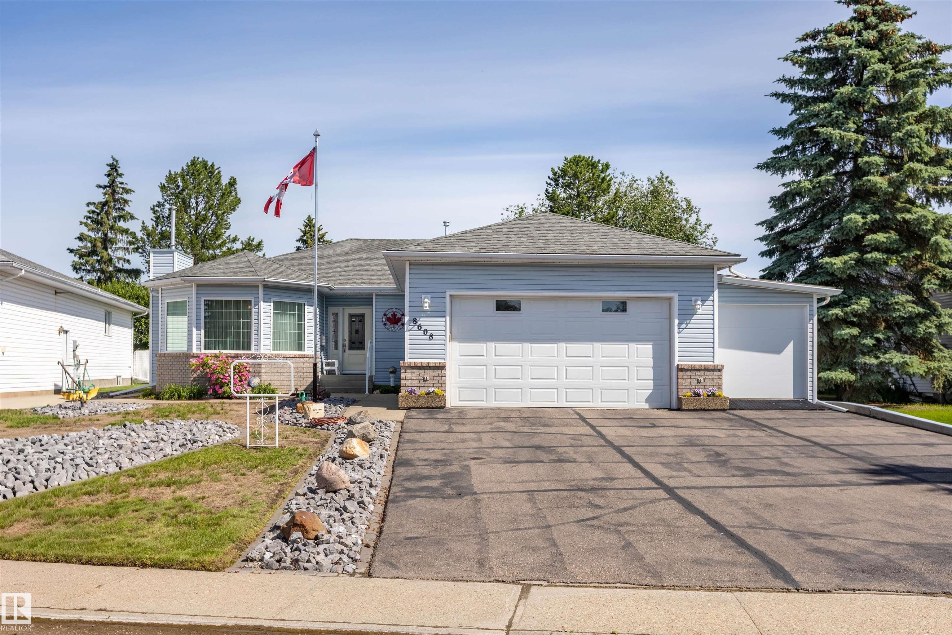 8608 107 Avenue, E4497643, Alberta,