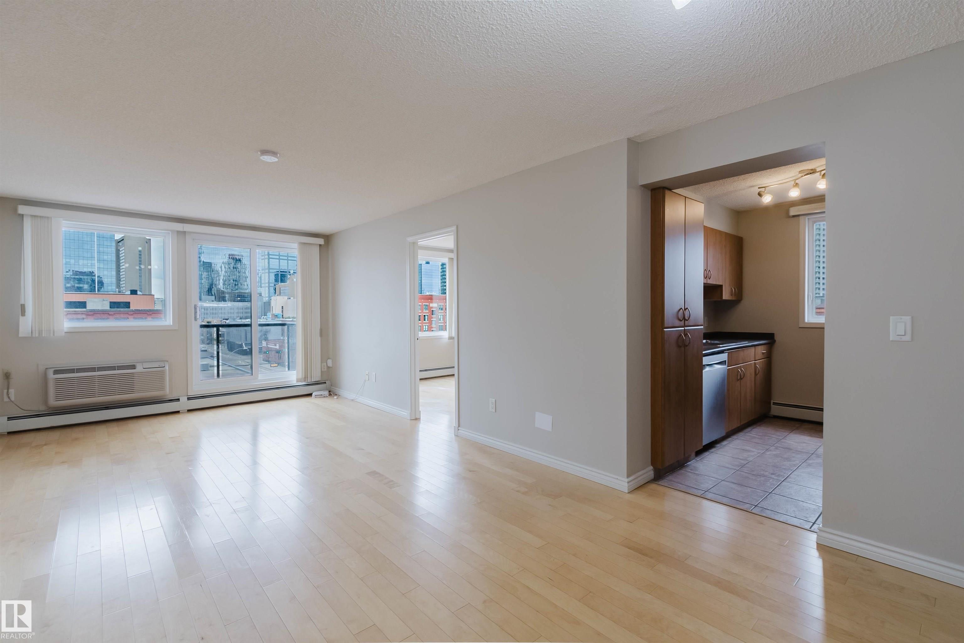 Fifth View of 608 10303 105 Street, Downtown (Edmonton), Edmonton, Alberta, T5J 5G3