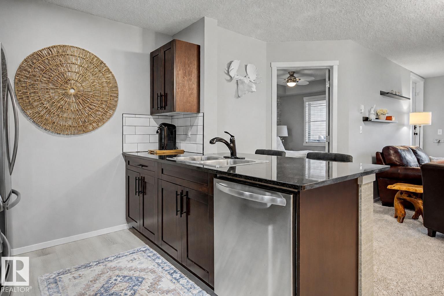 Fifth View of 105 5390 CHAPPELLE Road, Chappelle Area, Edmonton, Alberta, T6W 3K7