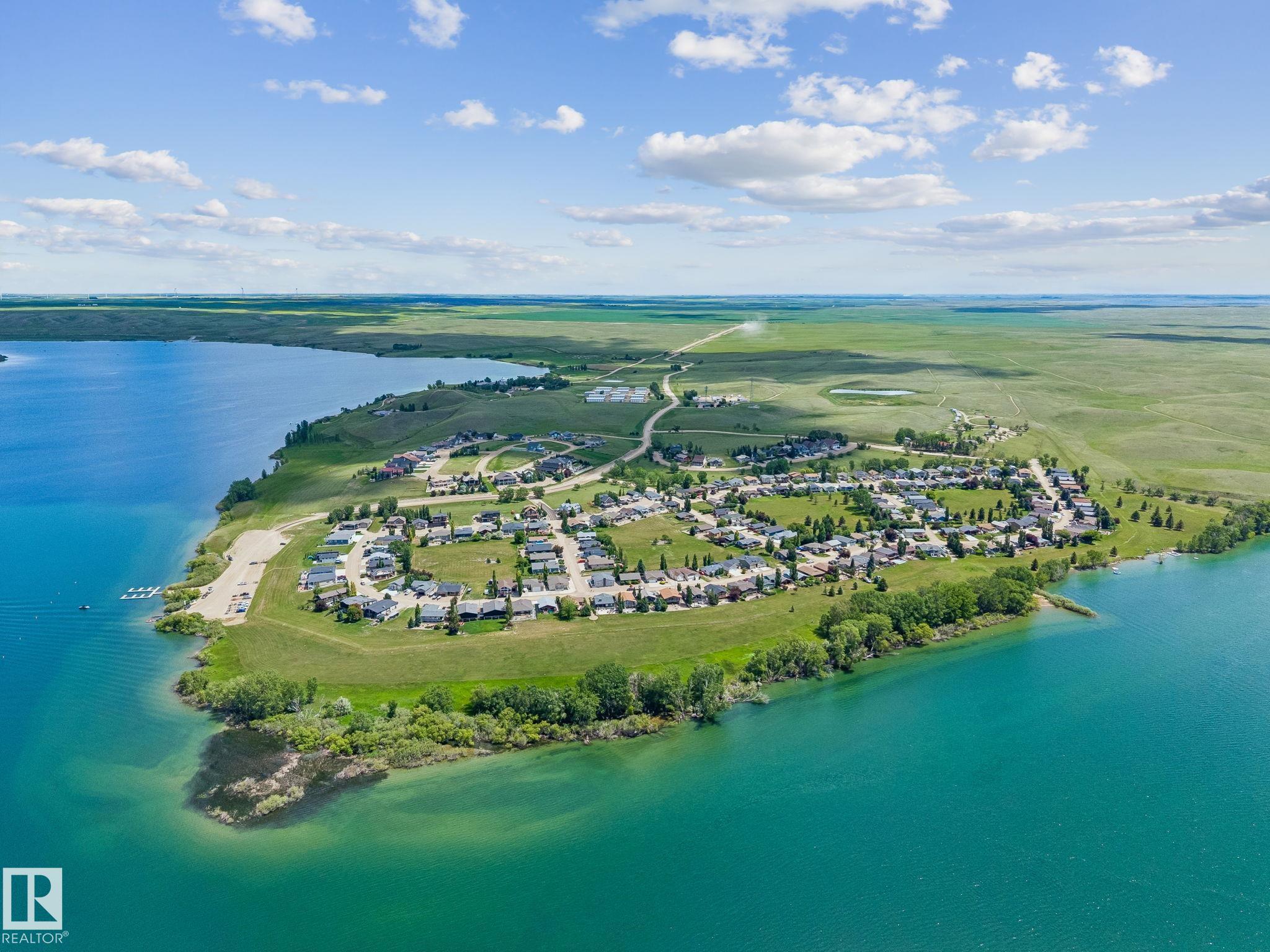 469 SUNSET Drive, E4497844, Alberta,