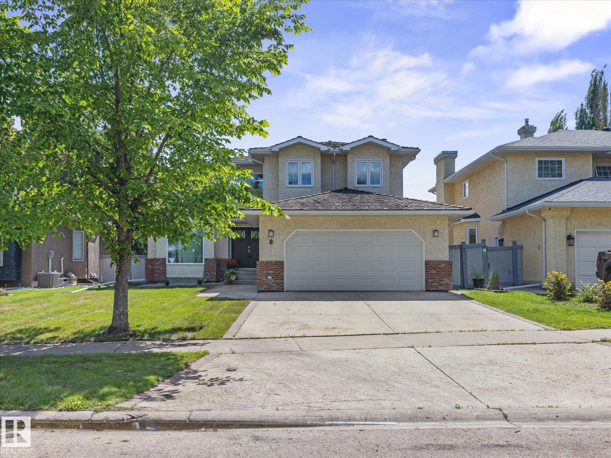 8 LEONARD Drive, E4497845, Alberta,