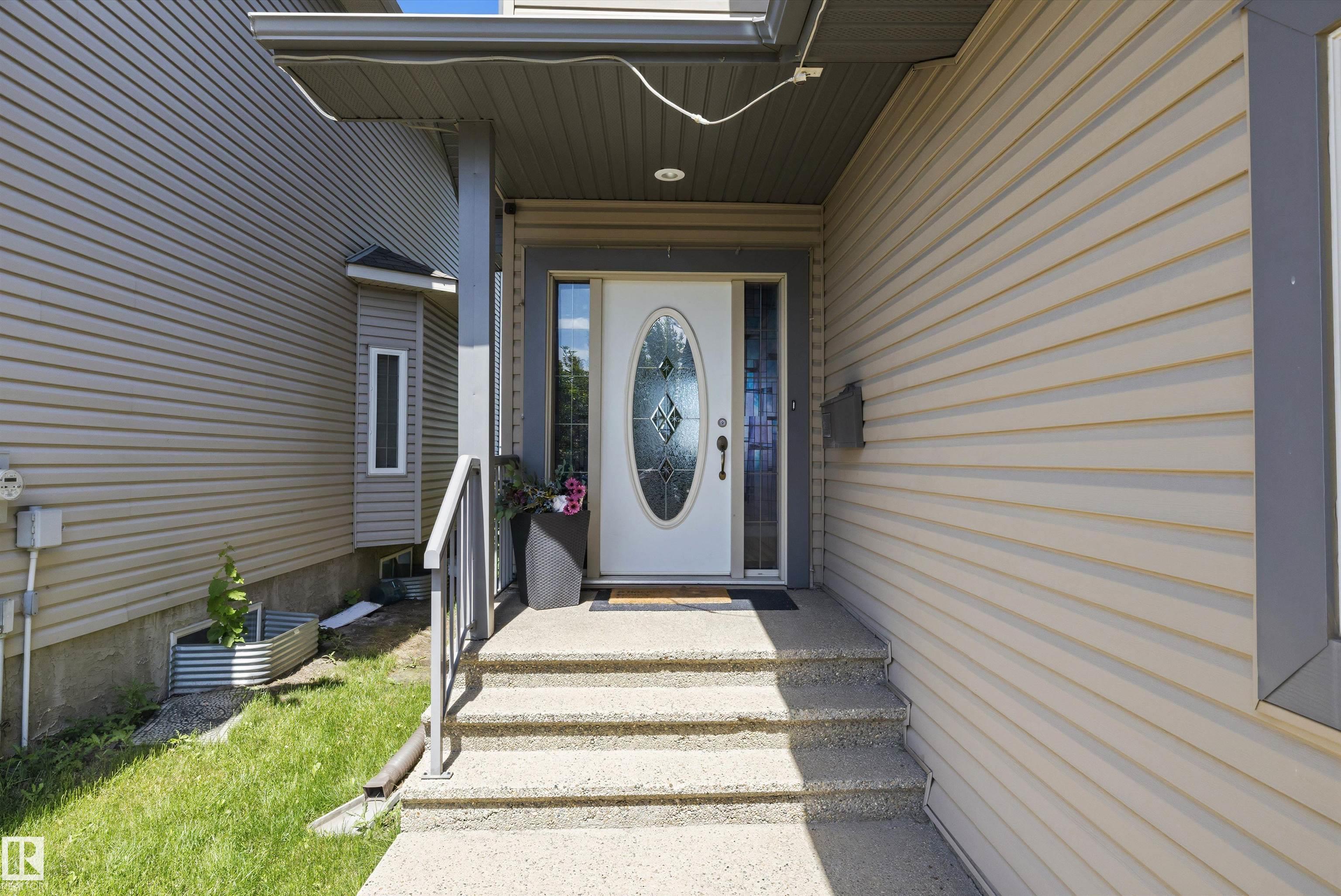 Third View of 11604 175 Avenue, Canossa, Edmonton, Alberta, T5X 0A4