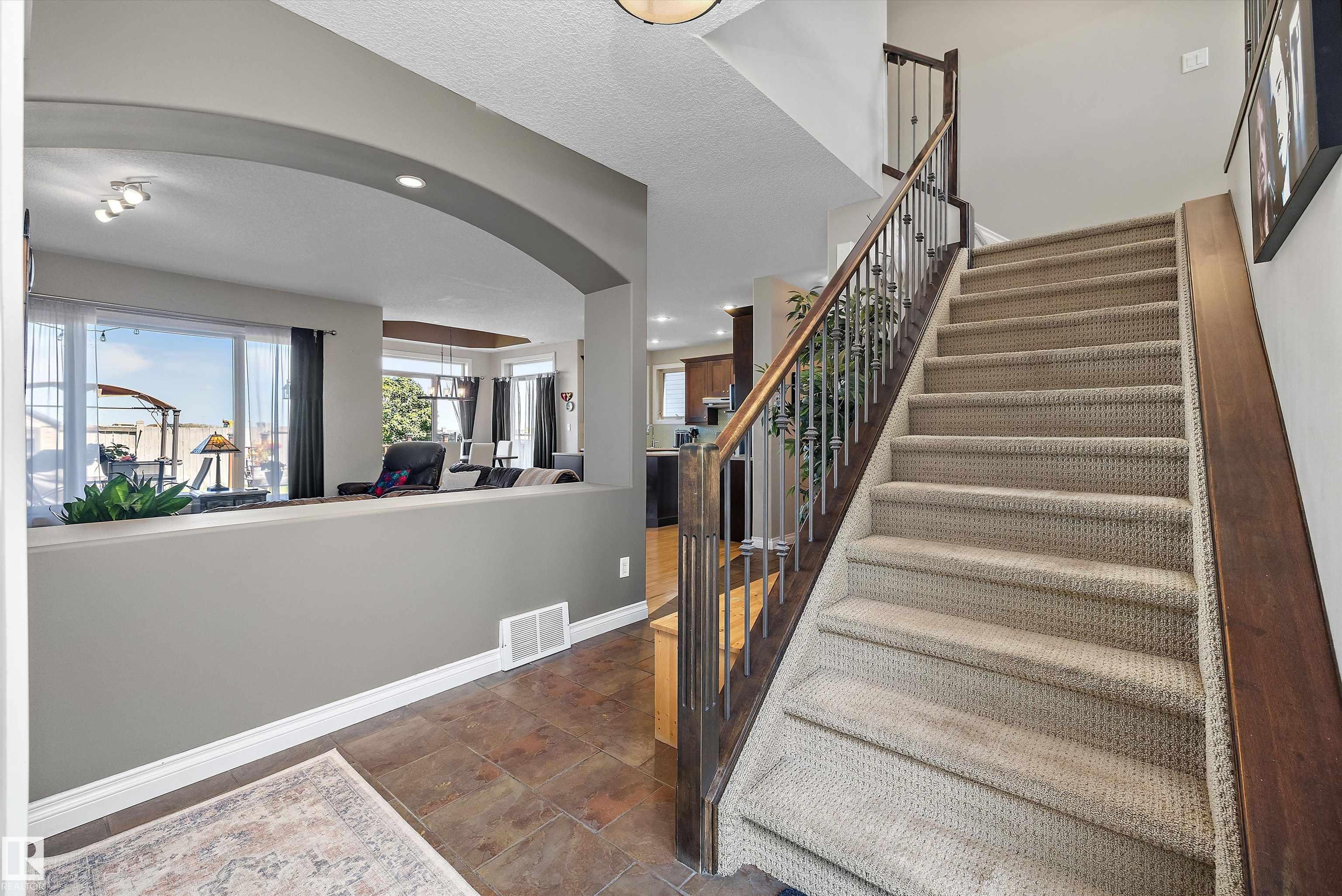 Fifth View of 11604 175 Avenue, Canossa, Edmonton, Alberta, T5X 0A4