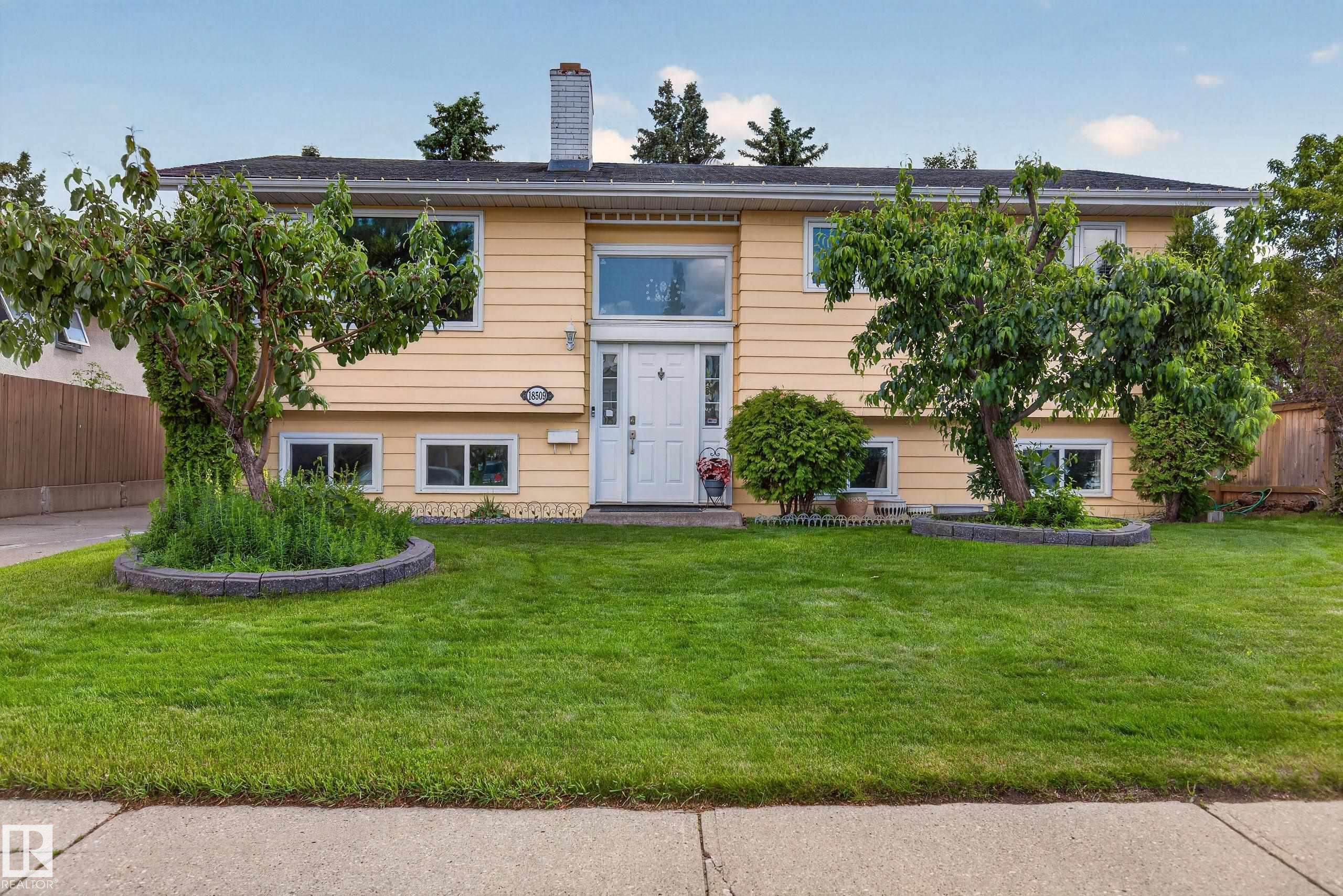 18509 92A Avenue, E4498022, Alberta,