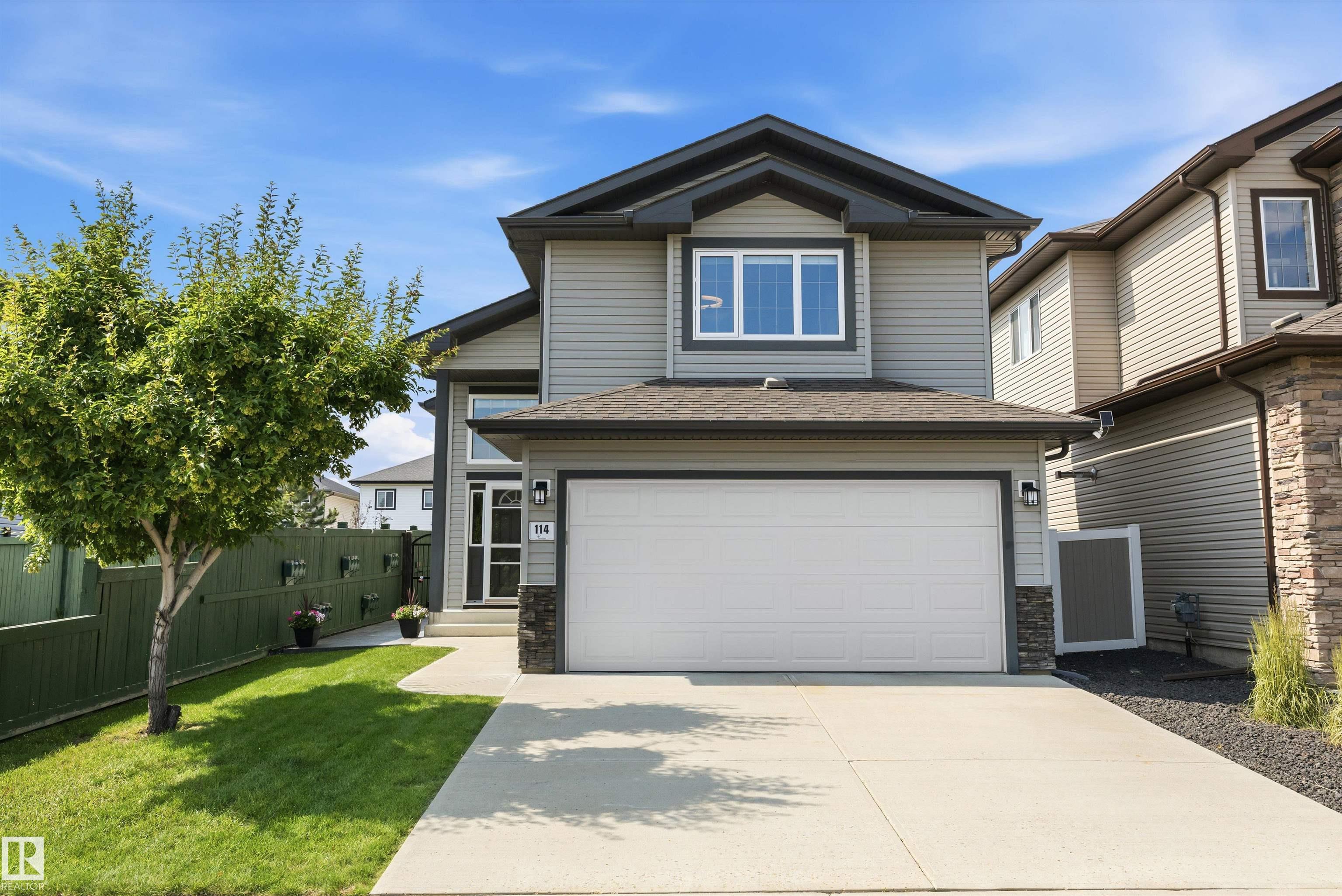 114 WOODHILL Lane, E4498094, Alberta,