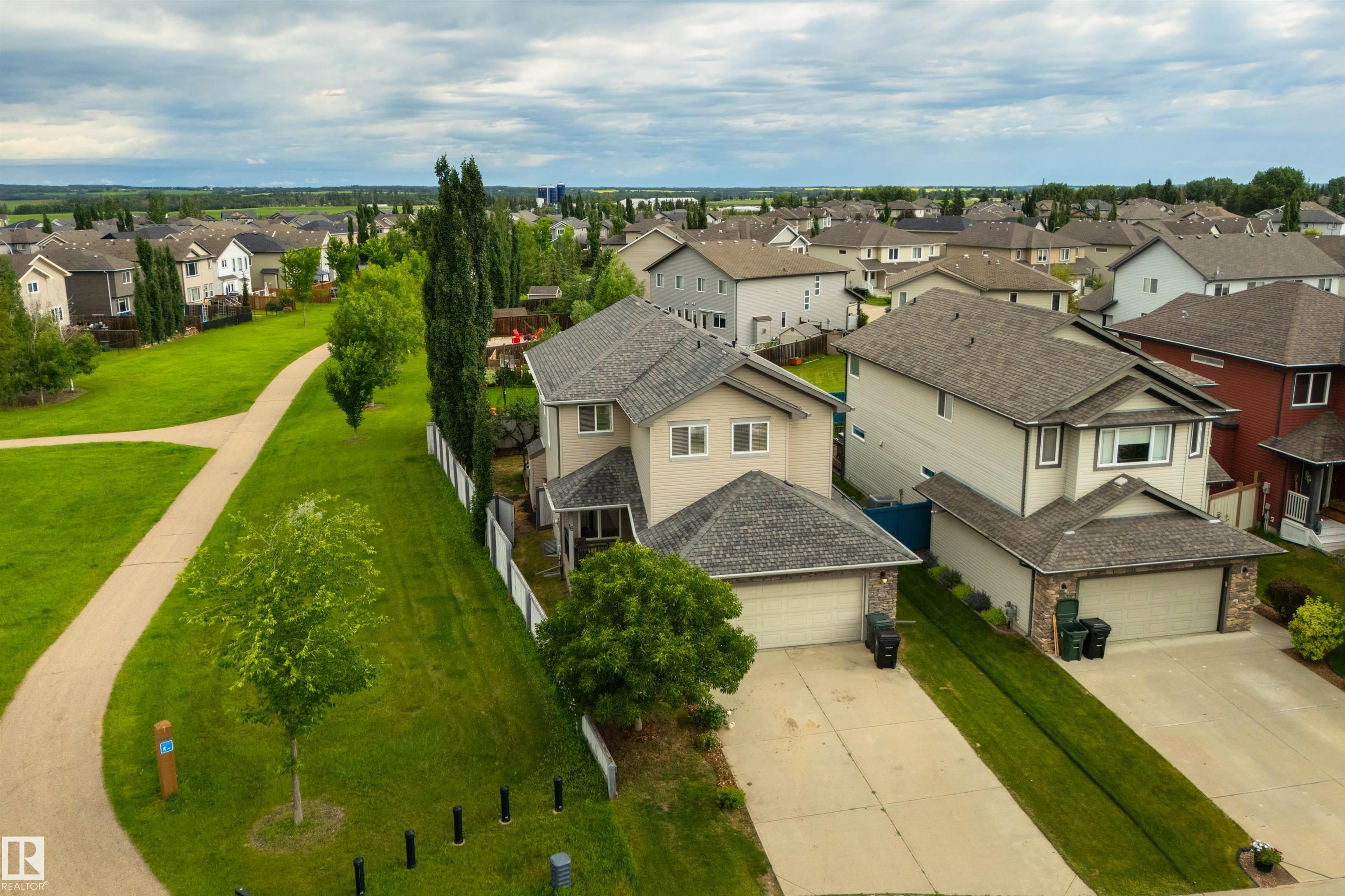 16 ASHTON Gate, E4498200, Alberta,