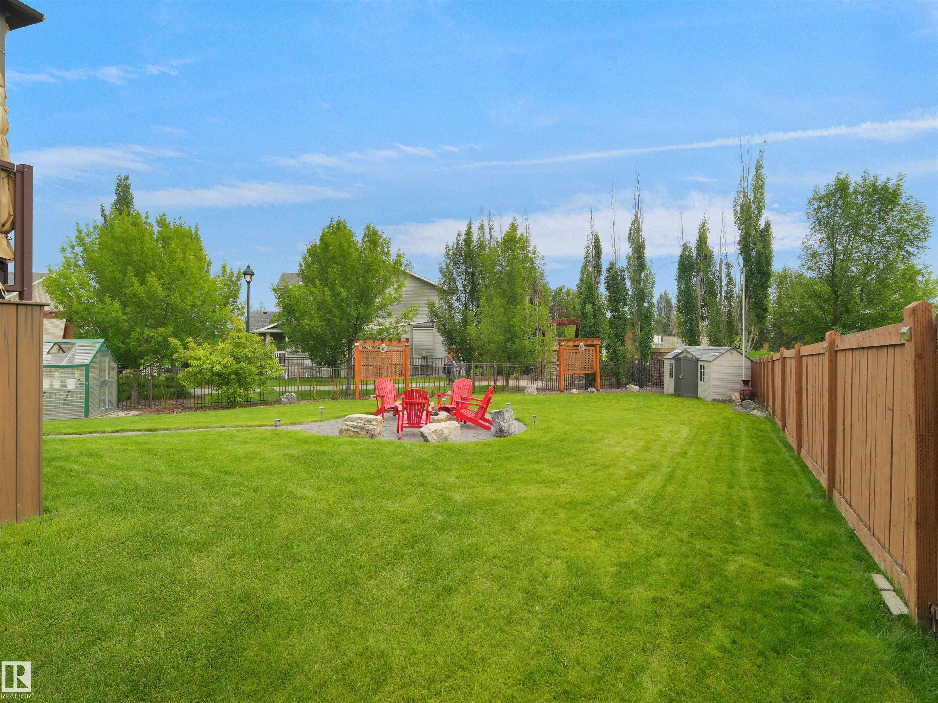 Fifth View of 3704 141 Avenue, Clareview Town Centre, Edmonton, Alberta, T5Y 0E3