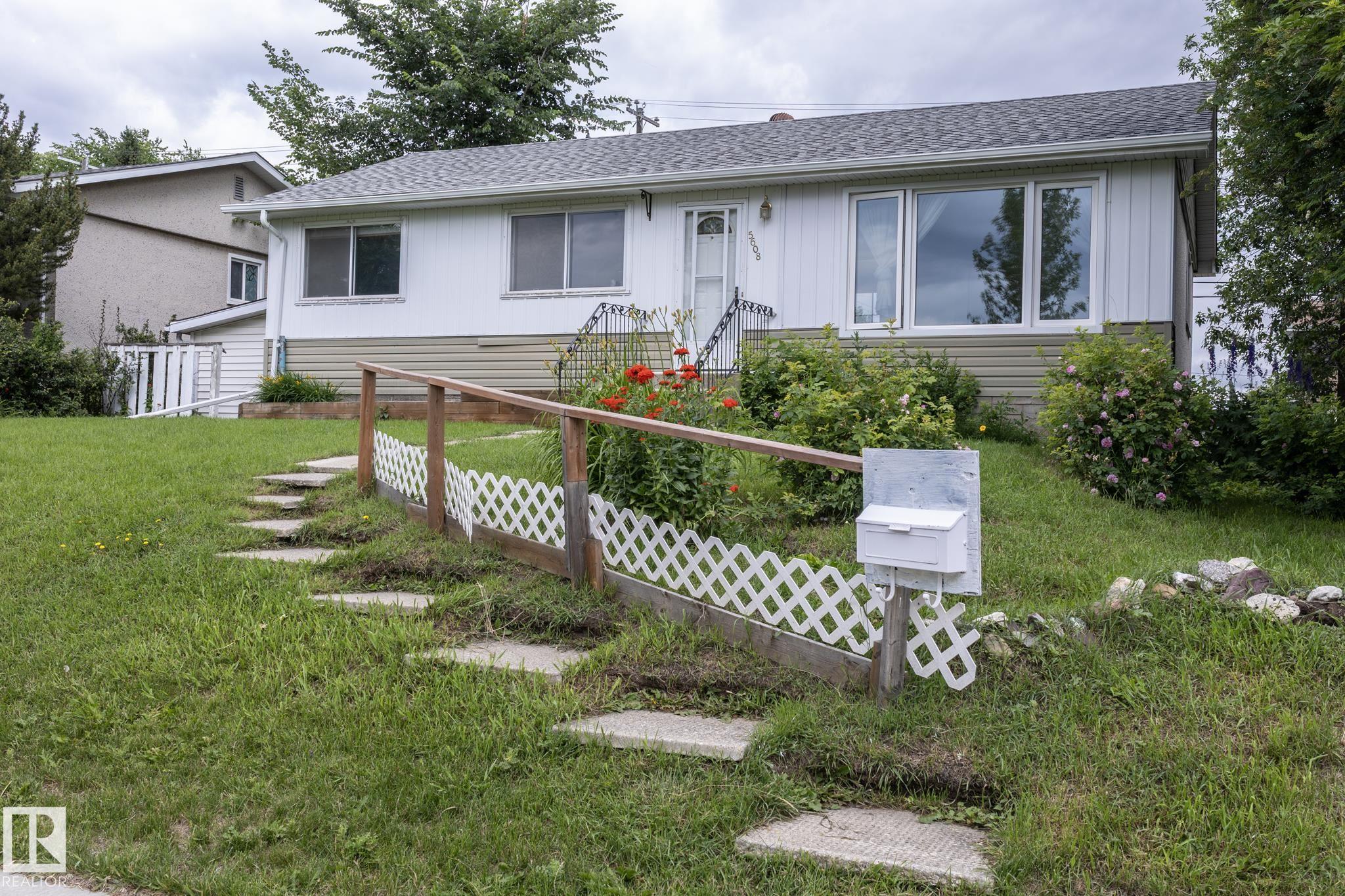 5608 122 Avenue, E4498325, Alberta,