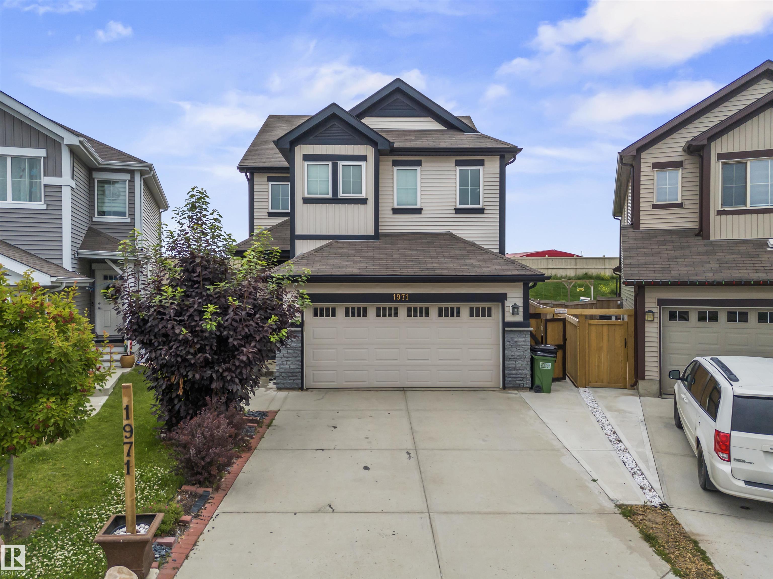 1971 51 Street, E4498347, Alberta,