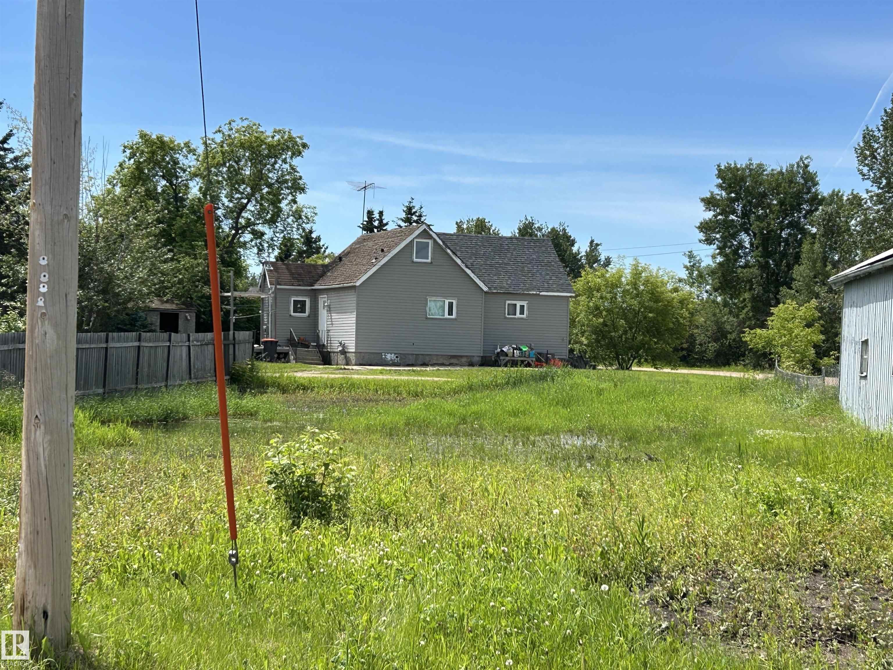 5005 51 Avenue, E4498456, Alberta,